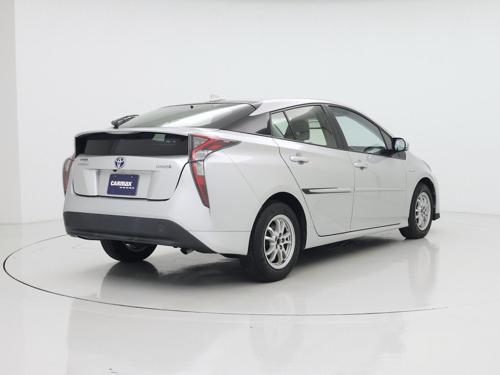 2016 Toyota Prius Four - Photo 9