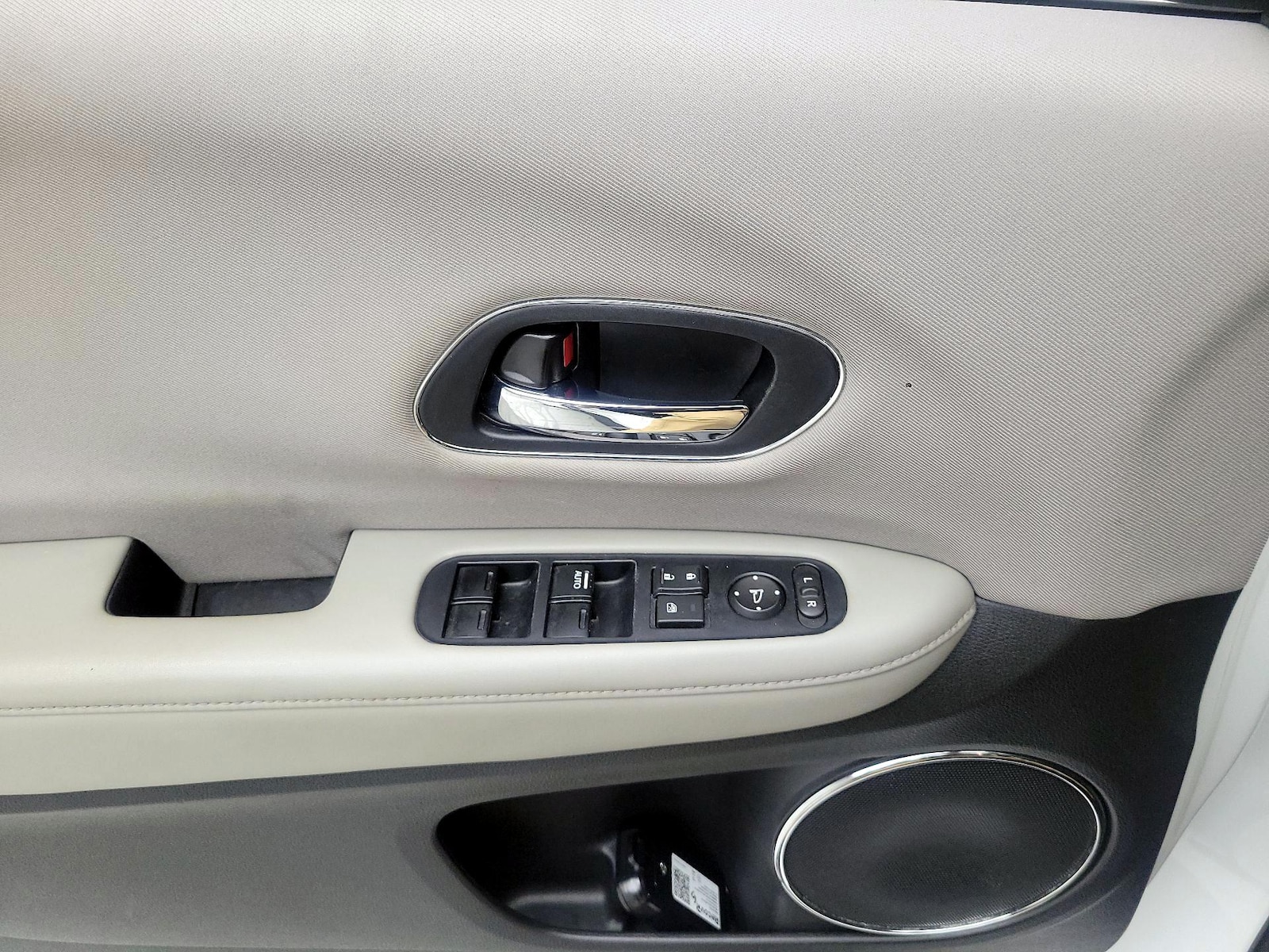 2017 Honda HR-V EX - Photo 13
