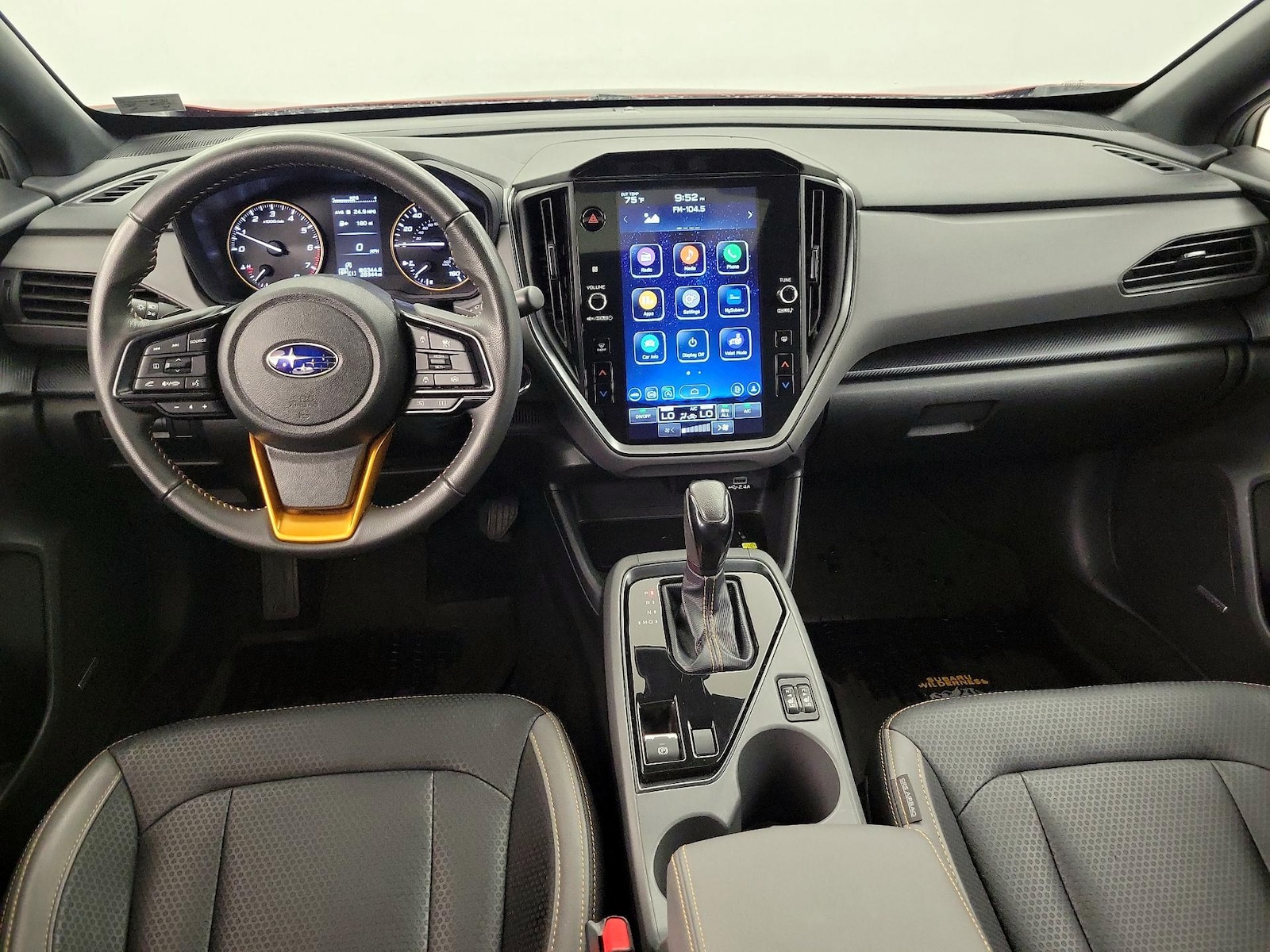 Apple CarPlay® & Android Auto™