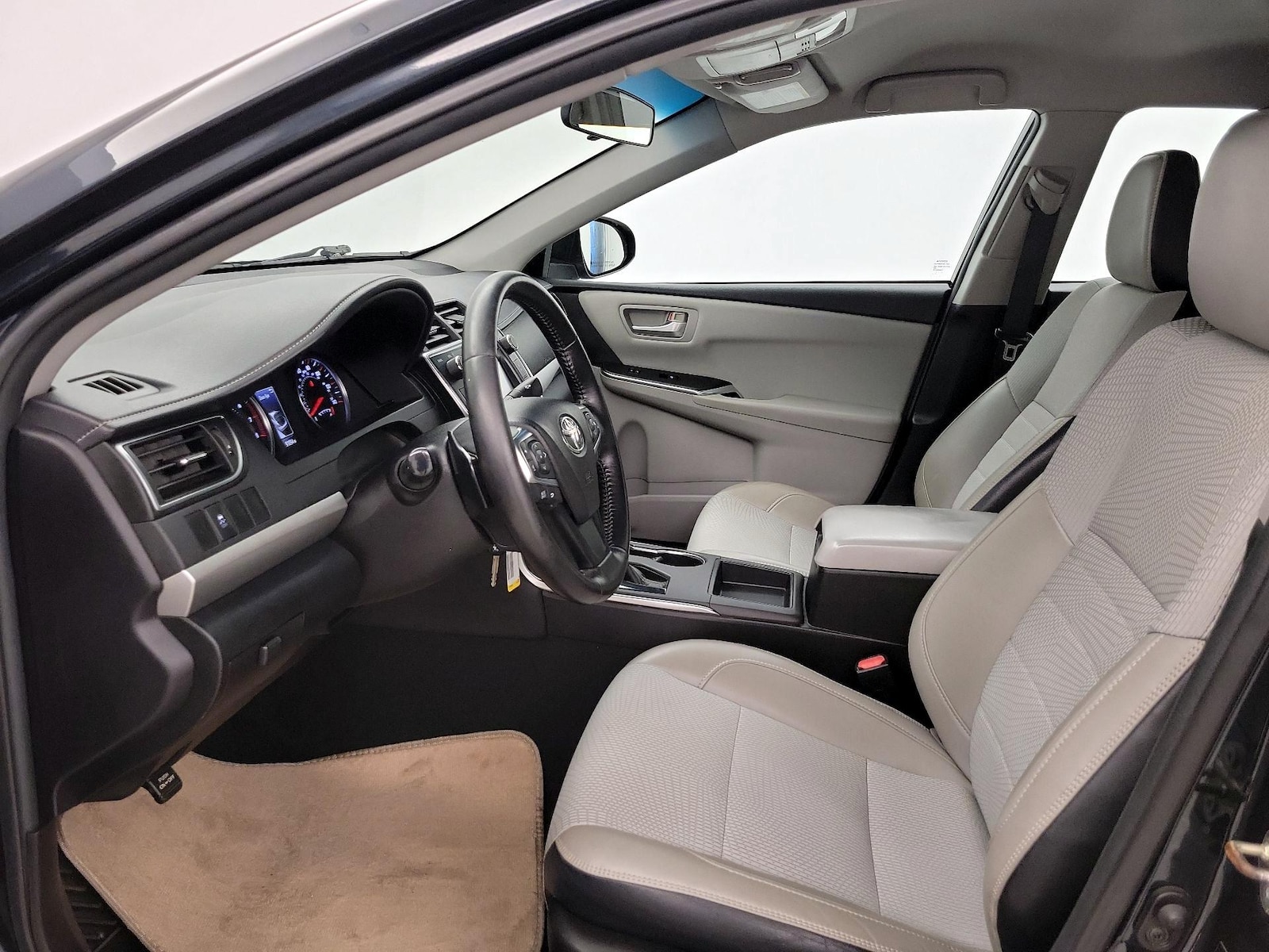 Power Seat(s) & Side Airbags