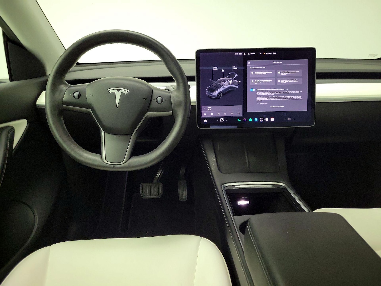 2021 Tesla Model Y Long Range - Photo 11