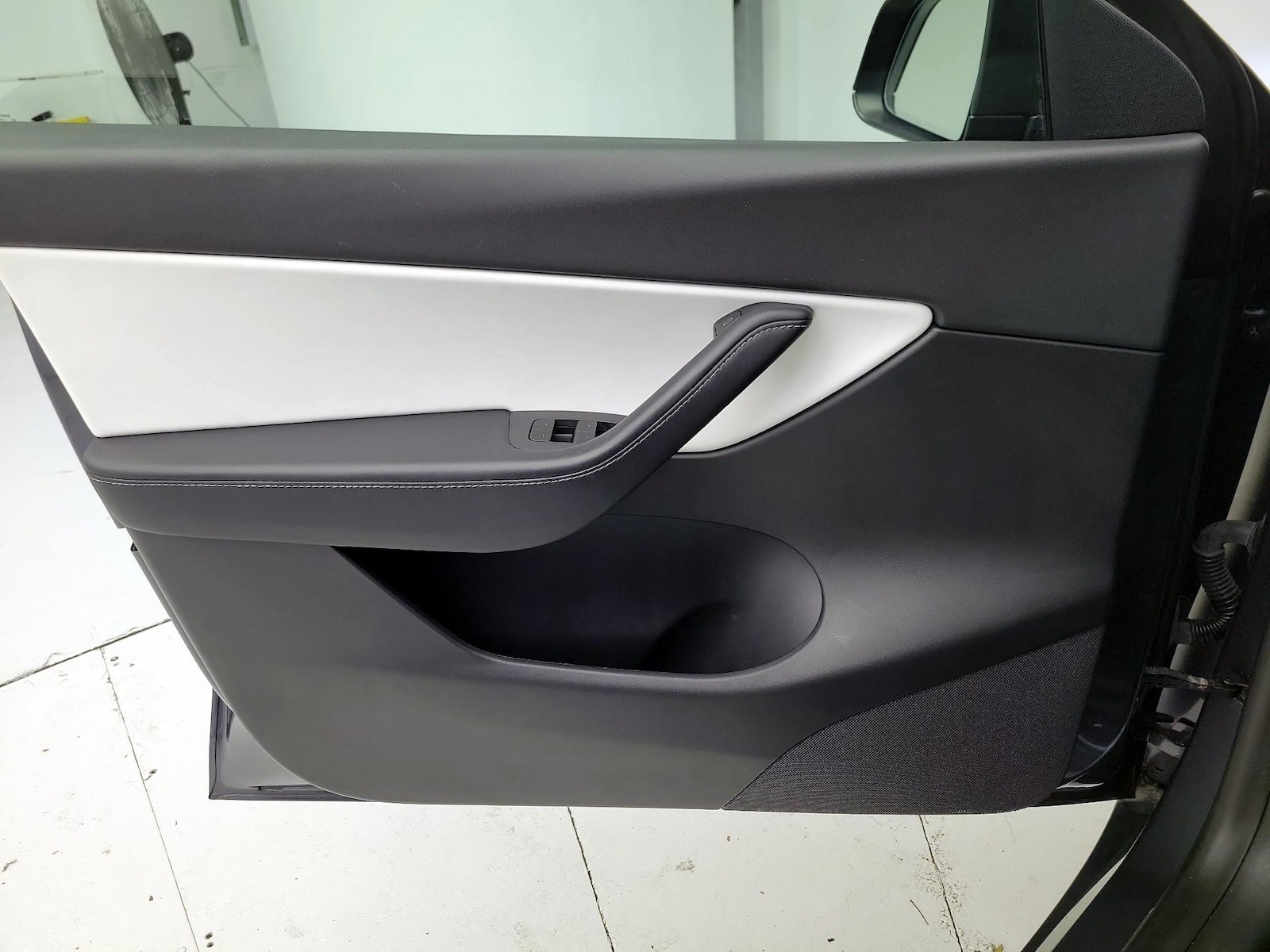 2021 Tesla Model Y Long Range - Photo 13