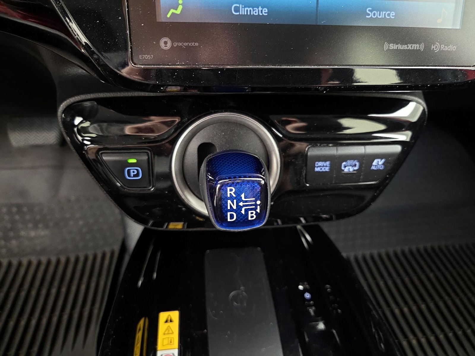 2021 Toyota Prius Prime XLE - Photo 19