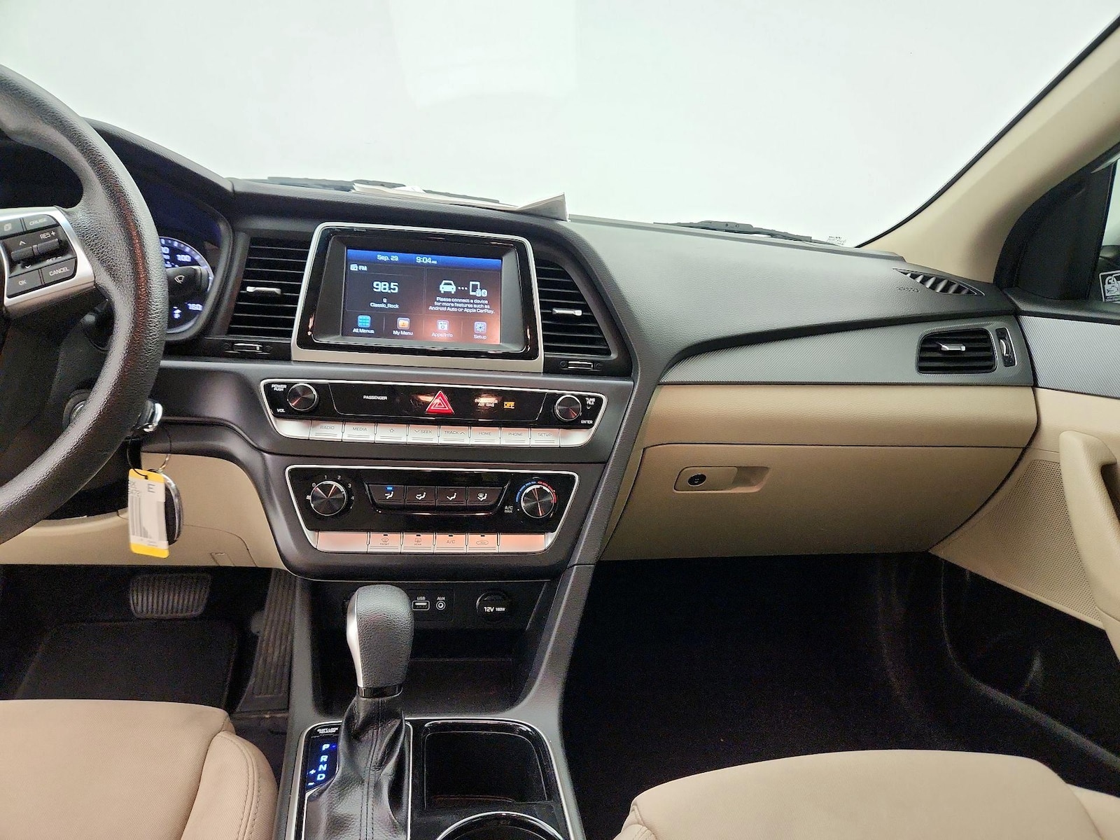 Apple CarPlay® & Android Auto™