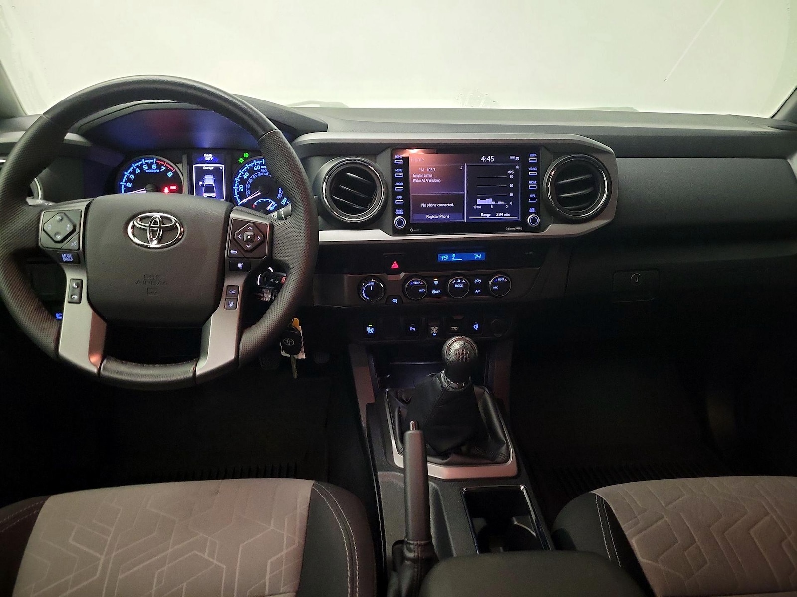 Apple CarPlay® & Android Auto™