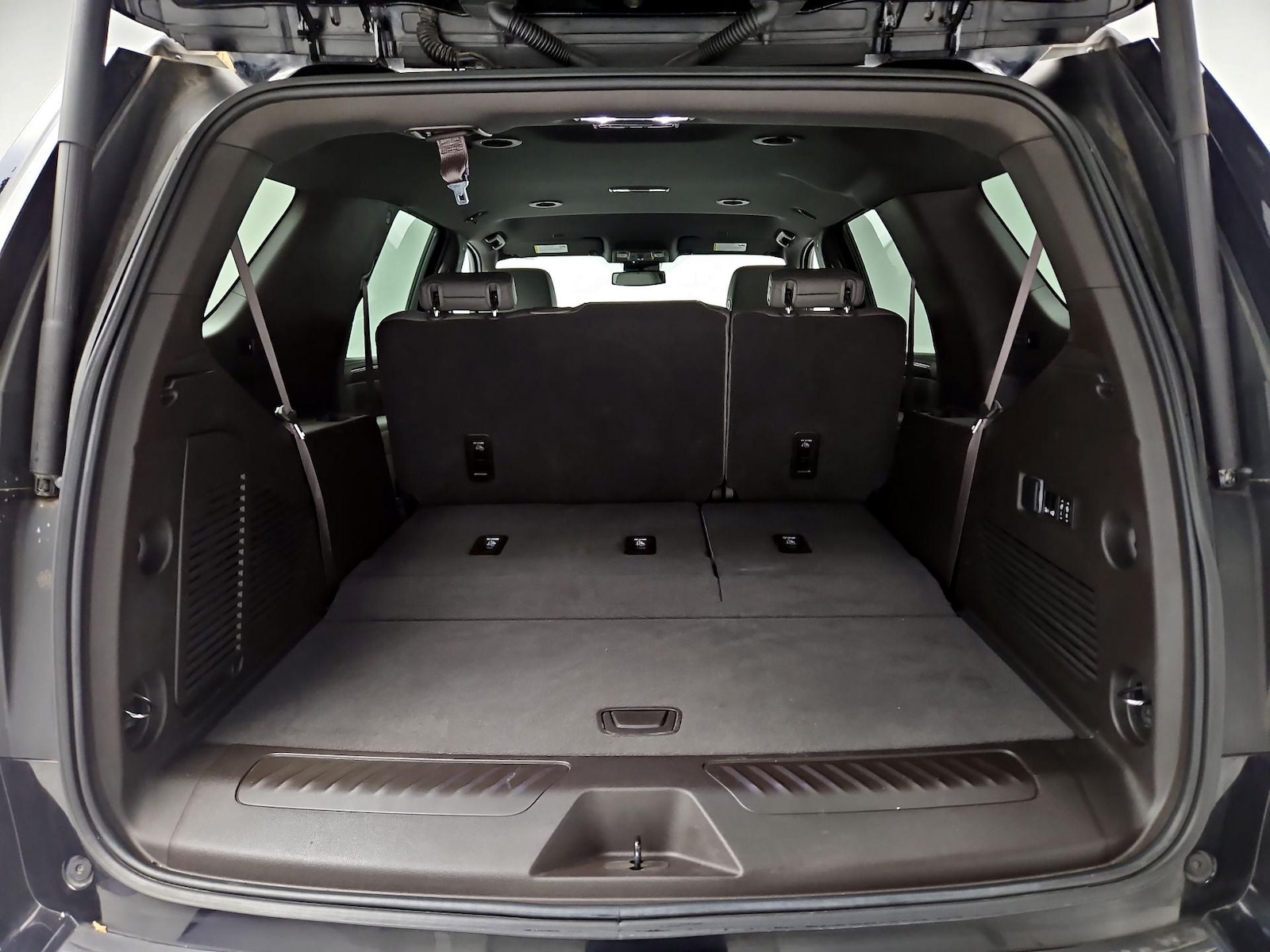 2023 Chevrolet Tahoe LT - Photo 24