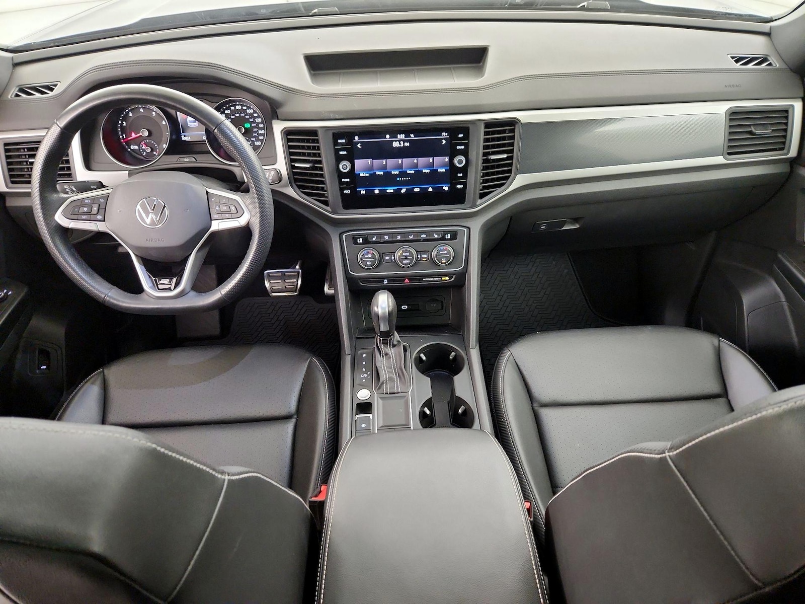 2021 Volkswagen Atlas Cross Sport SE w/Tech R-Line - Photo 10