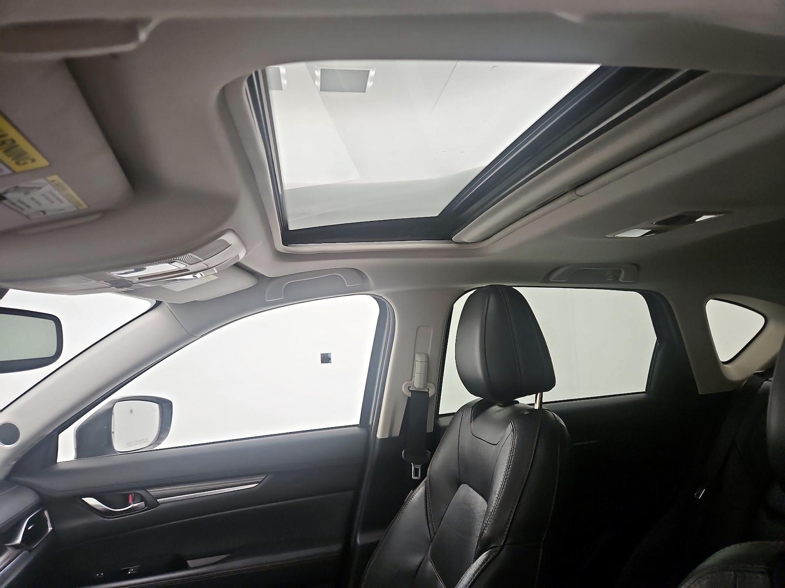 Sunroof(s) & Overhead Airbags