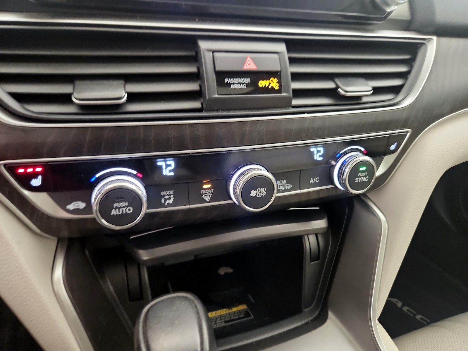 2022 Honda Accord EX-L - Photo 17