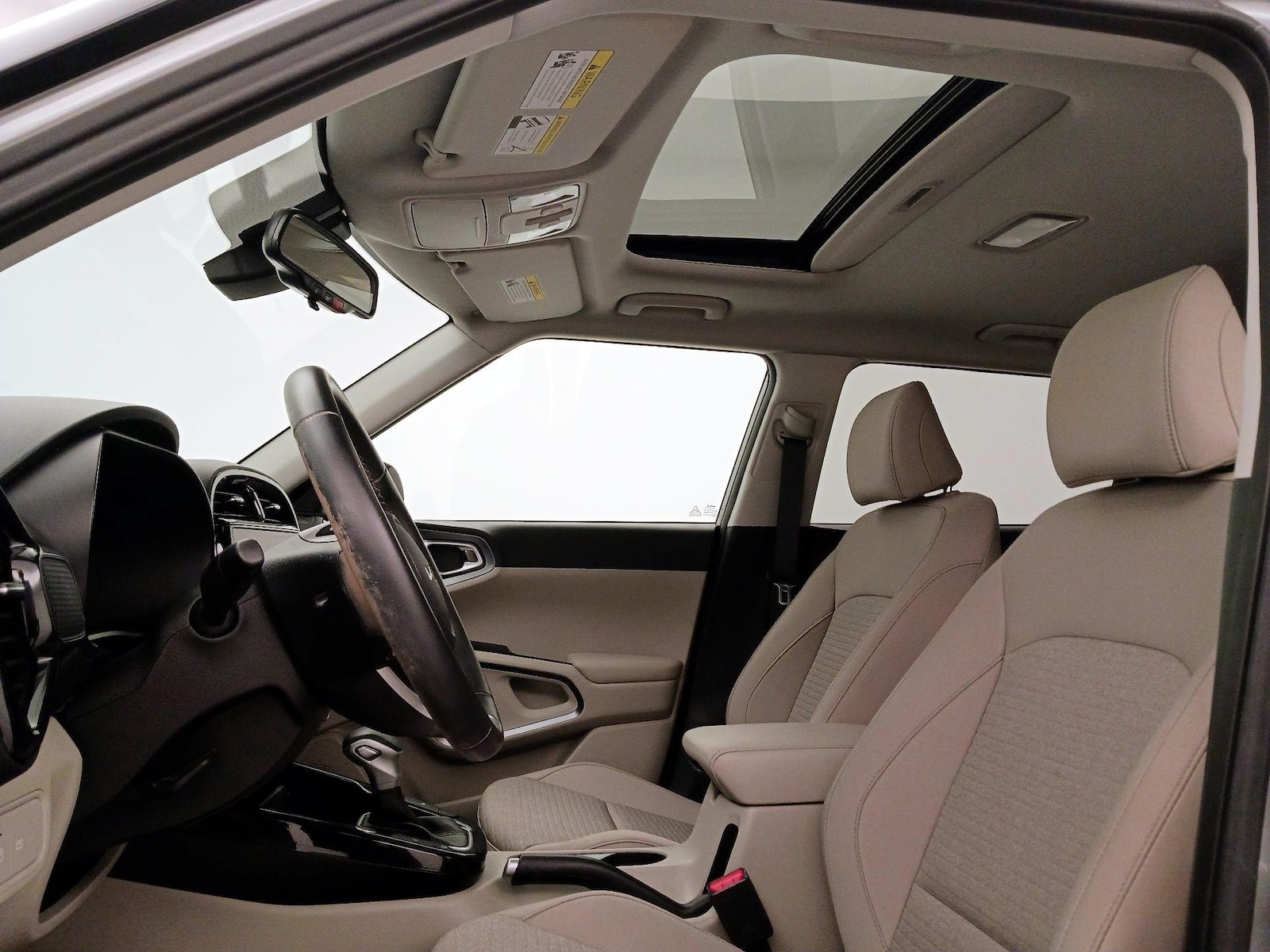 Sunroof(s) & Overhead Airbags