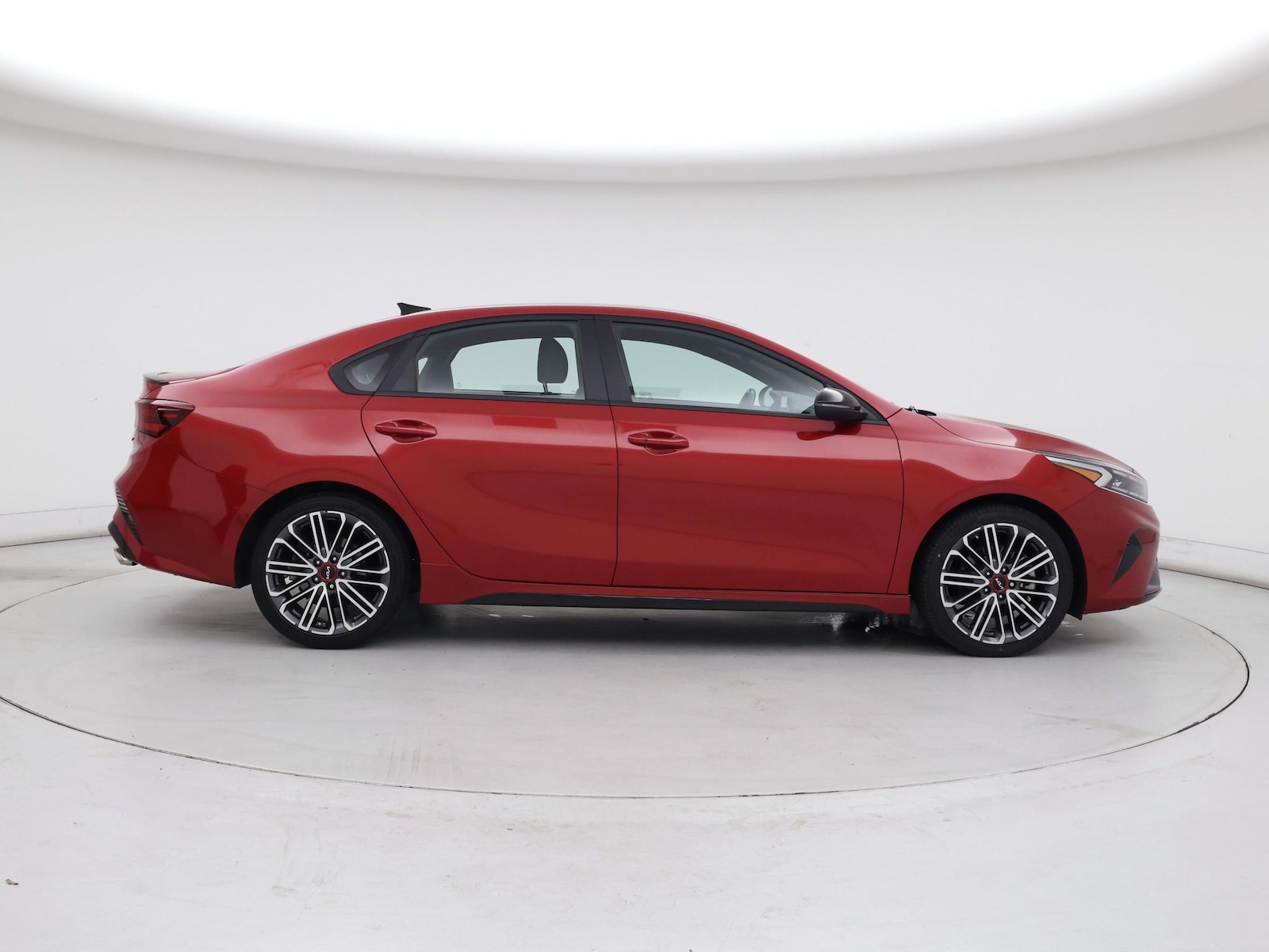 2023 Kia Forte GT - Photo 8
