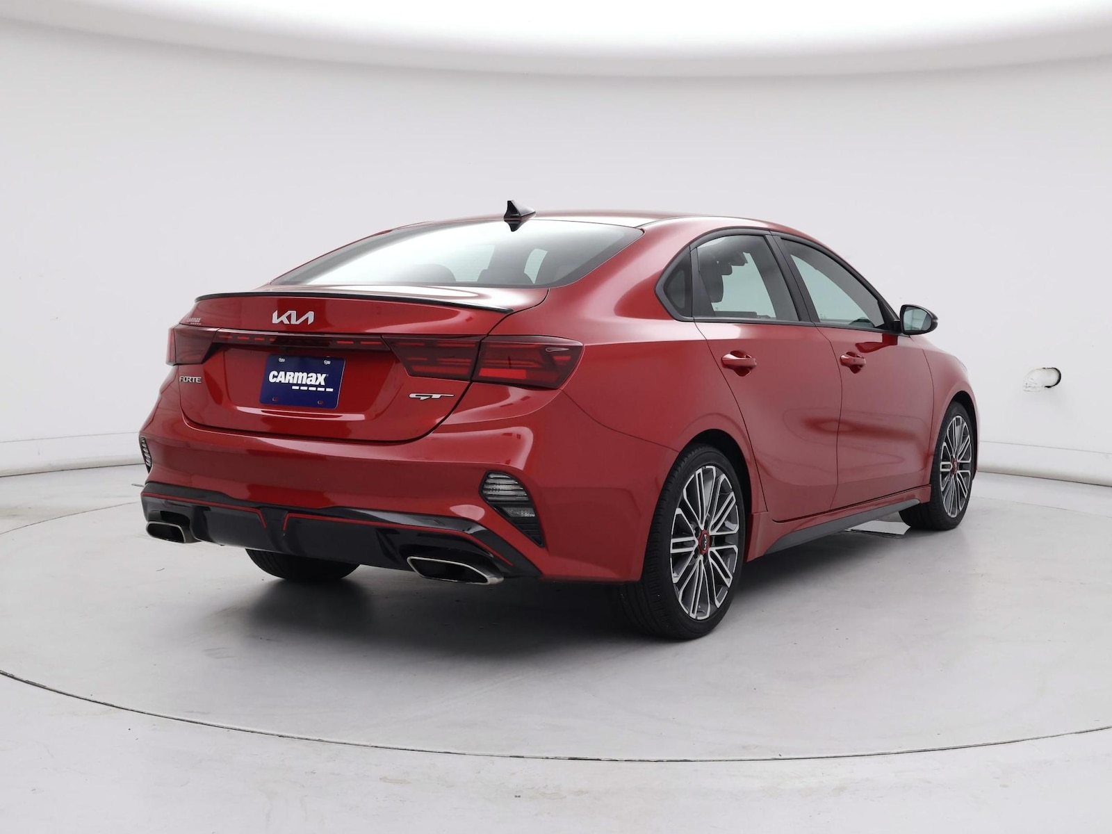 2023 Kia Forte GT - Photo 9