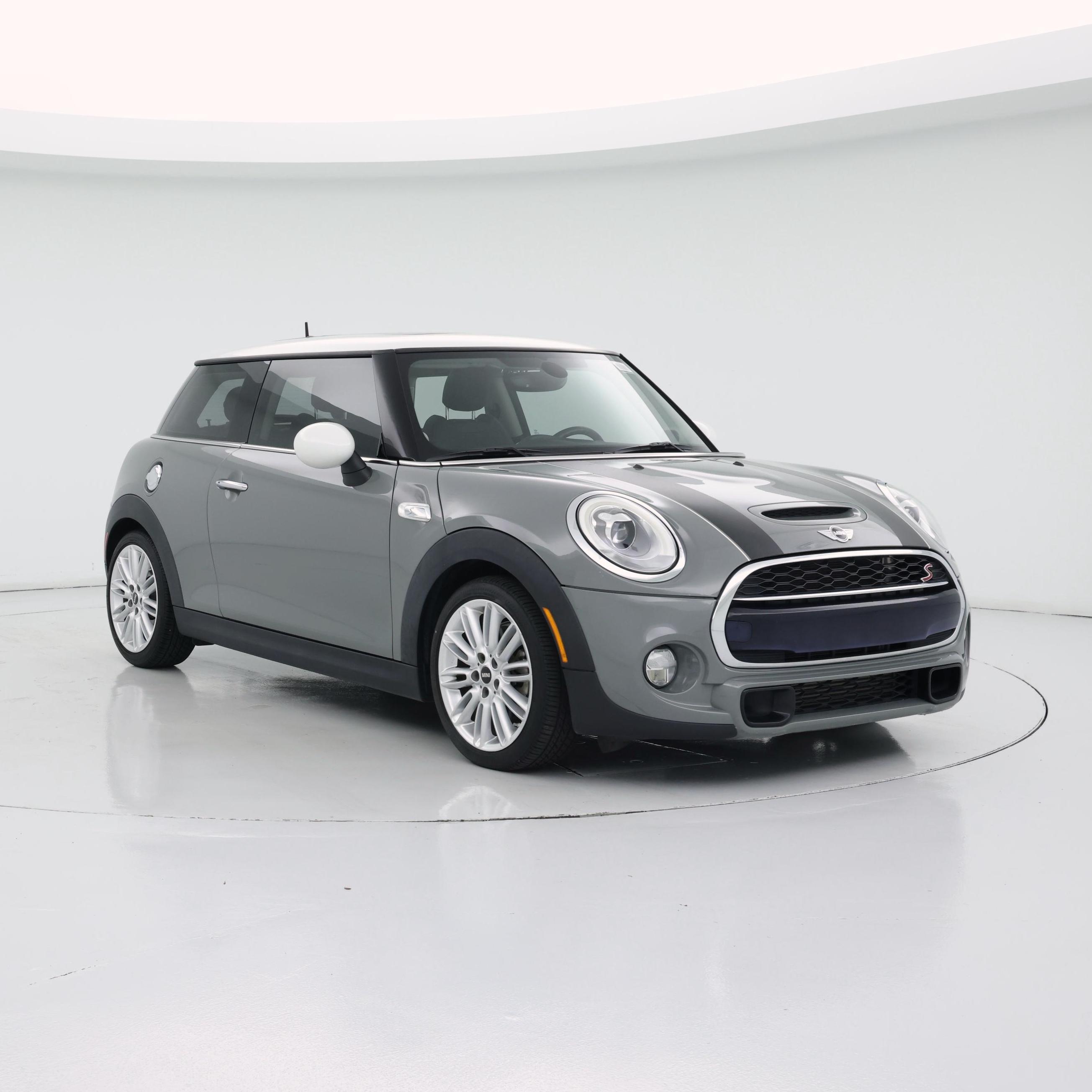Gray 2016 MINI Cooper Hatchback Front-Wheel Drive Automatic