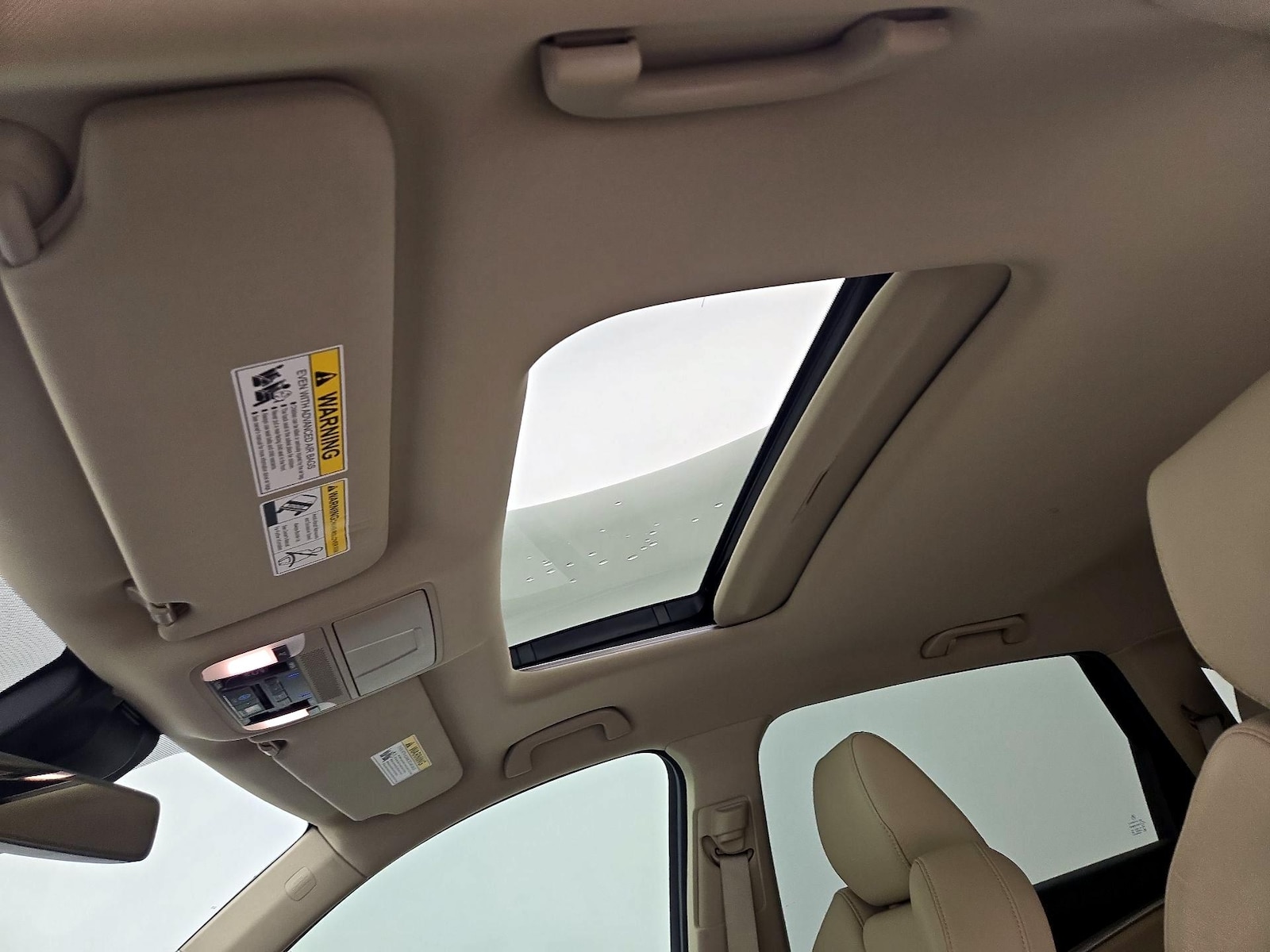 Sunroof(s) & Overhead Airbags