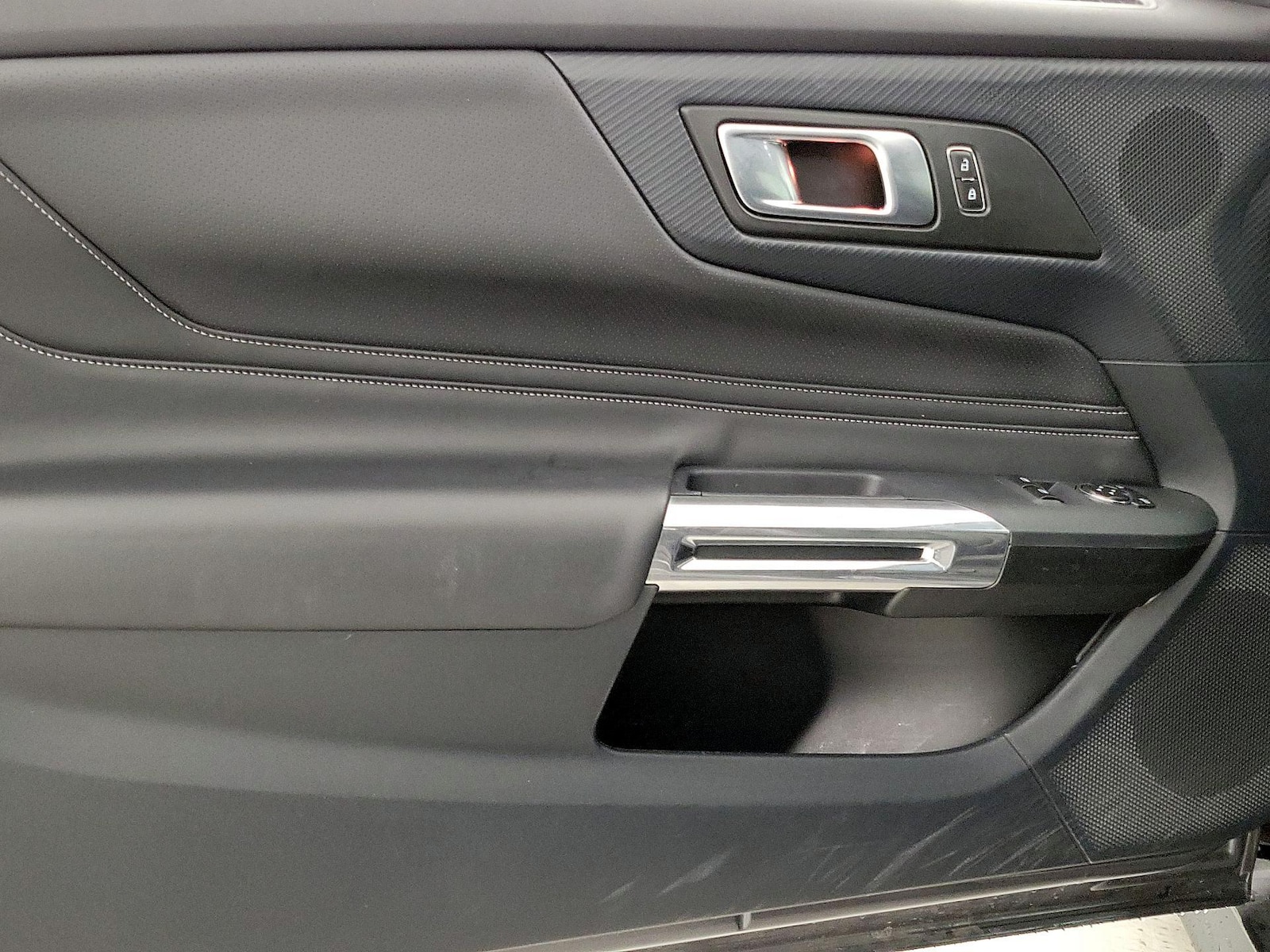 2024 Ford Mustang EcoBoost Premium - Photo 13
