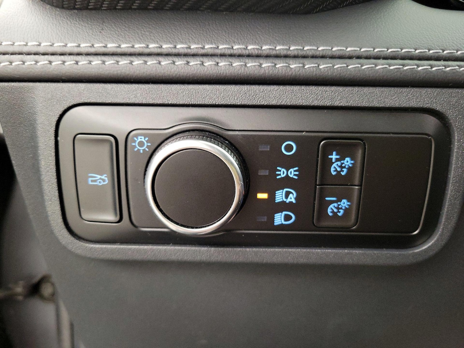 2024 Ford Mustang EcoBoost Premium - Photo 14