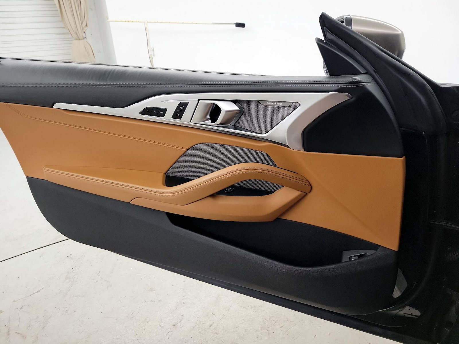 2019 BMW 8 Series M850i - Photo 13