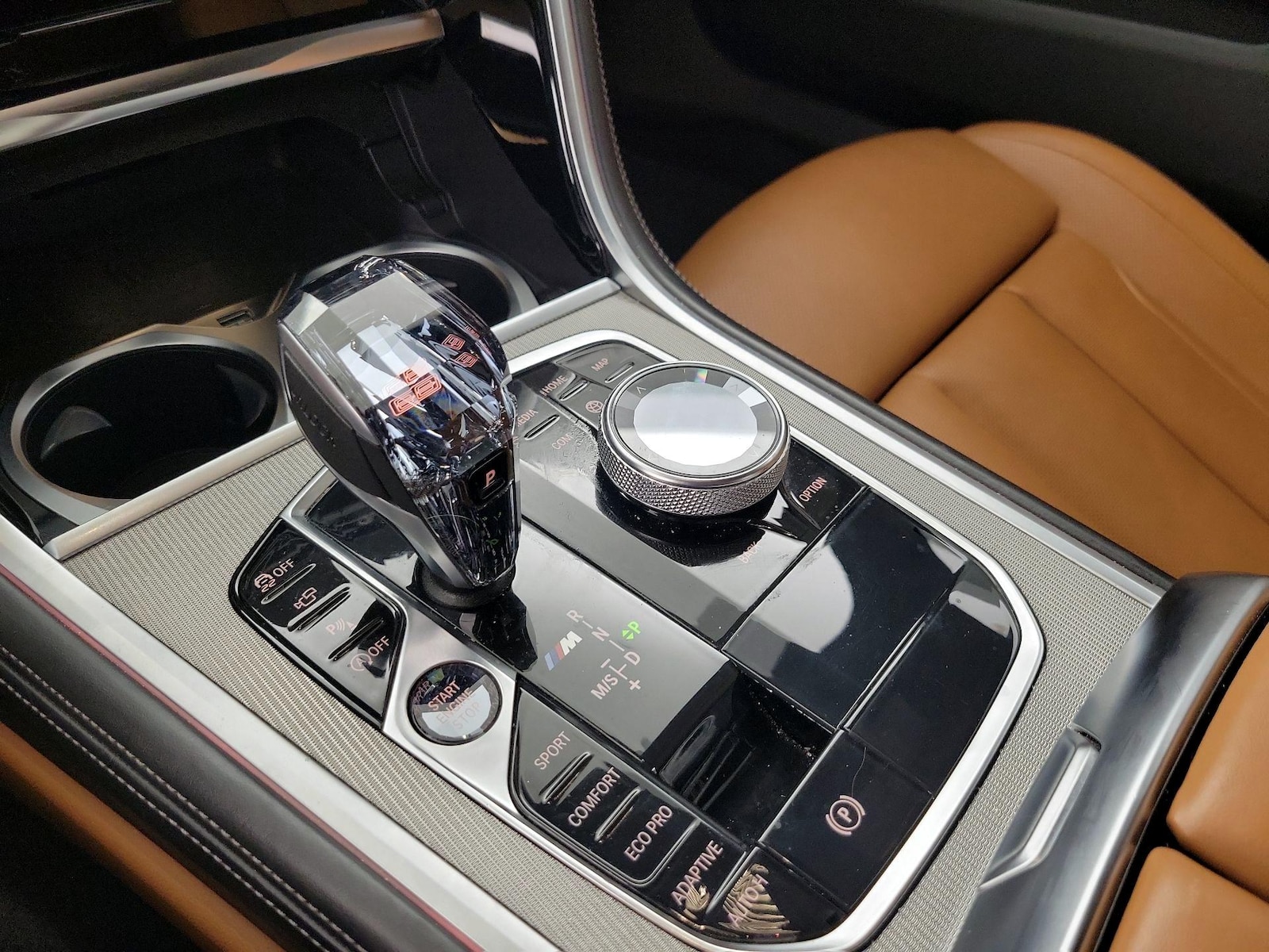 2019 BMW 8 Series M850i - Photo 19