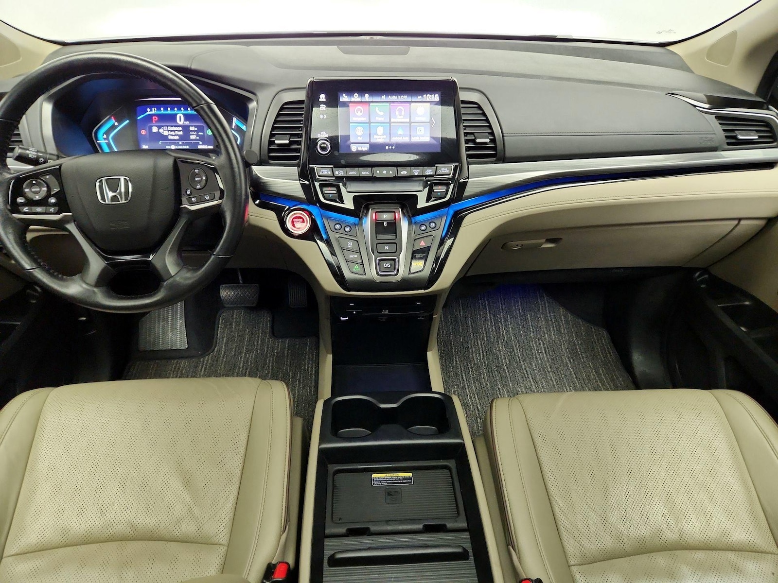Apple CarPlay® & Android Auto™