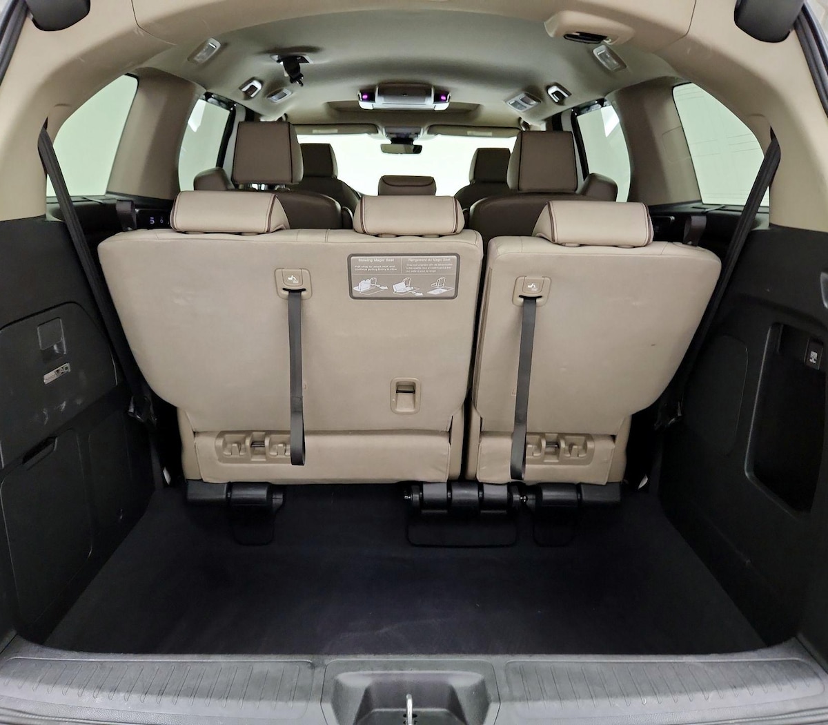 Trunk/Cargo (Seats Up)