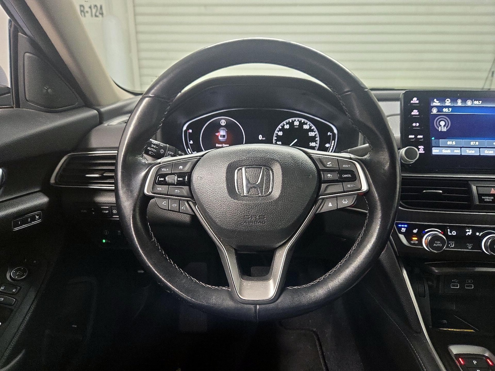 2021 Honda Accord Touring - Photo 11