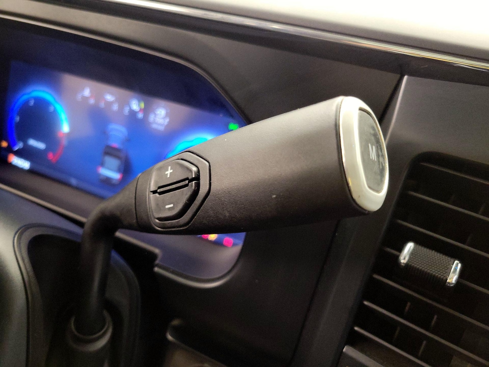 2025 Ford F-350 Super Duty Lariat - Photo 18