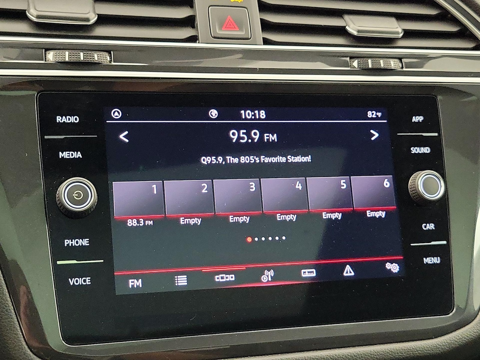 2024 Volkswagen Tiguan SE R-LINE BLACK - Photo 16