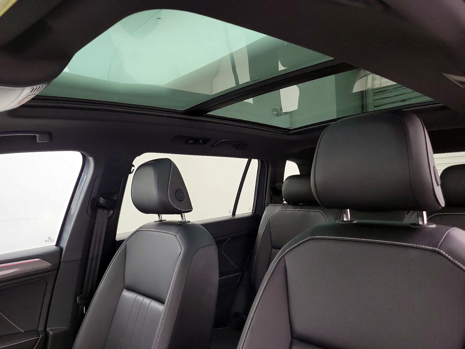 2024 Volkswagen Tiguan SE R-LINE BLACK - Photo 20