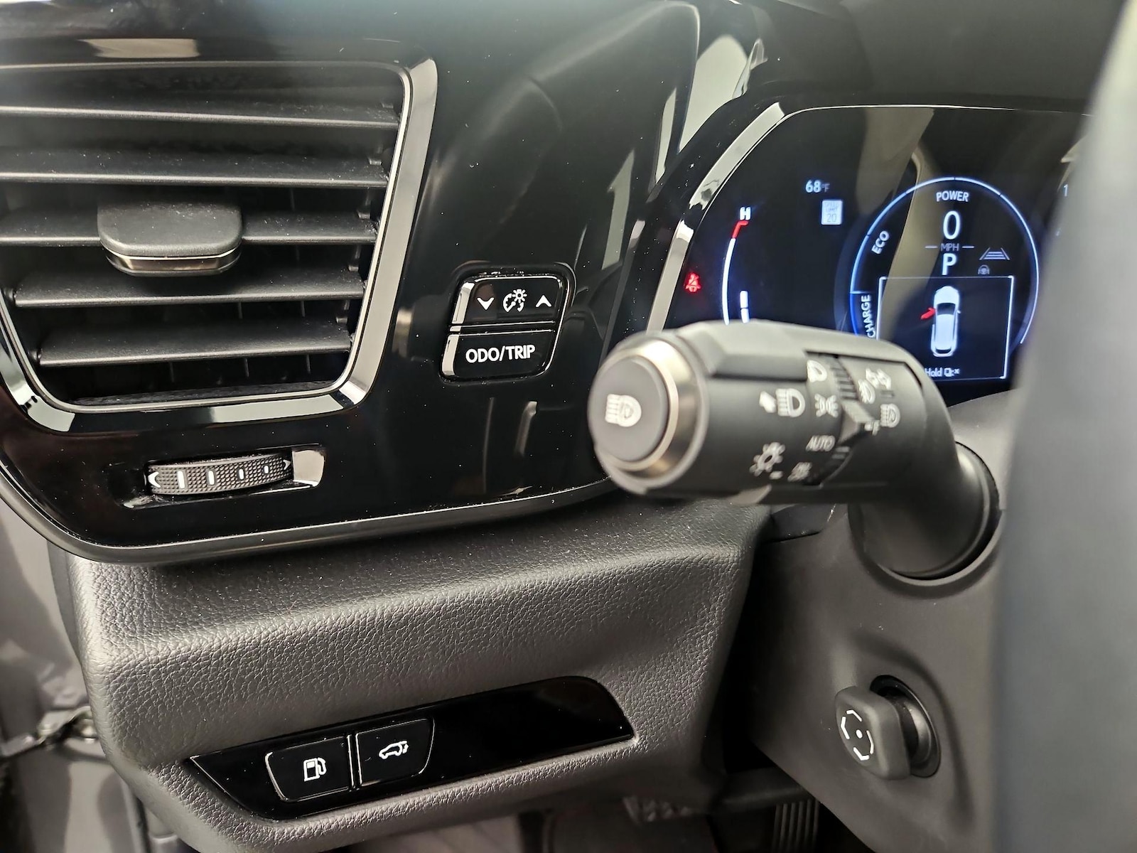 2022 Lexus NX Hybrid 350h - Photo 14