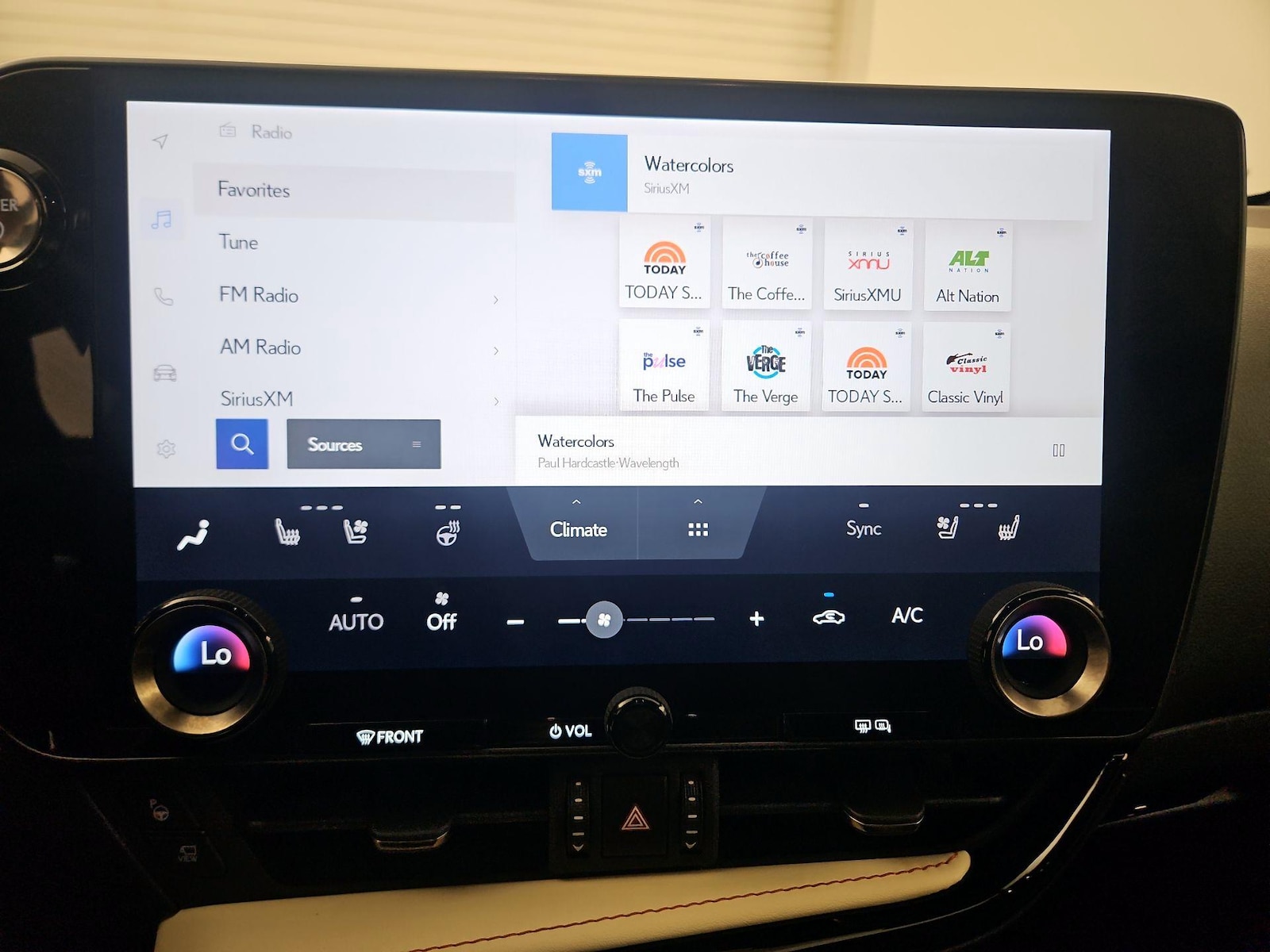 2022 Lexus NX Hybrid 350h - Photo 16