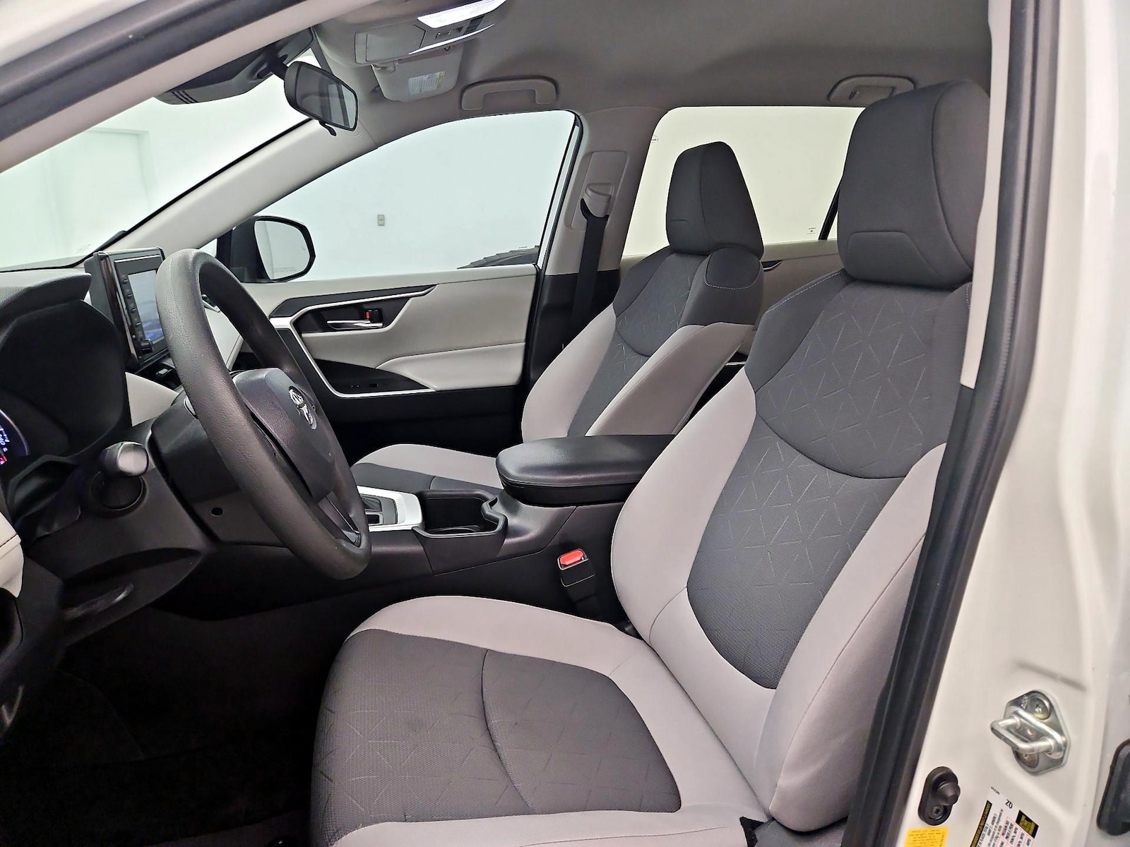 Power Seat(s) & Side Airbags