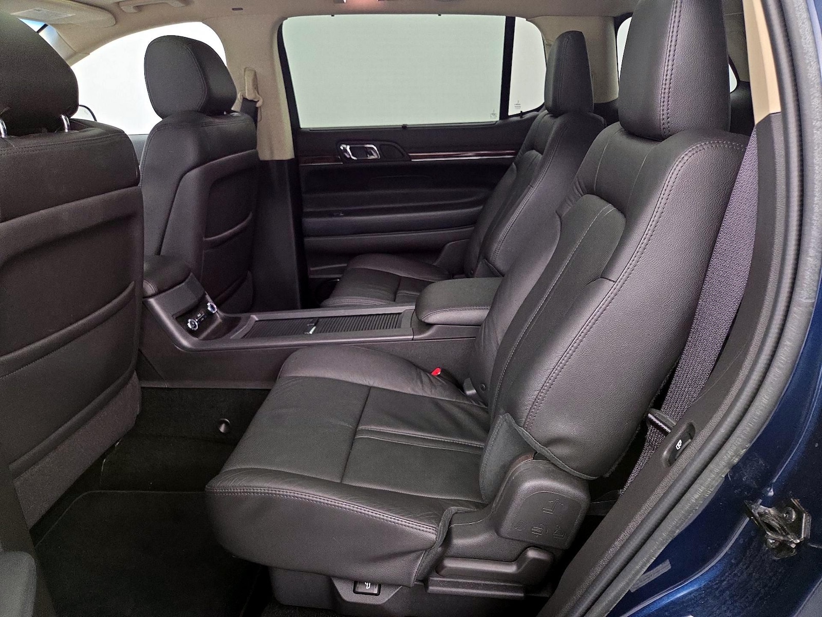 Rear Air Conditioning