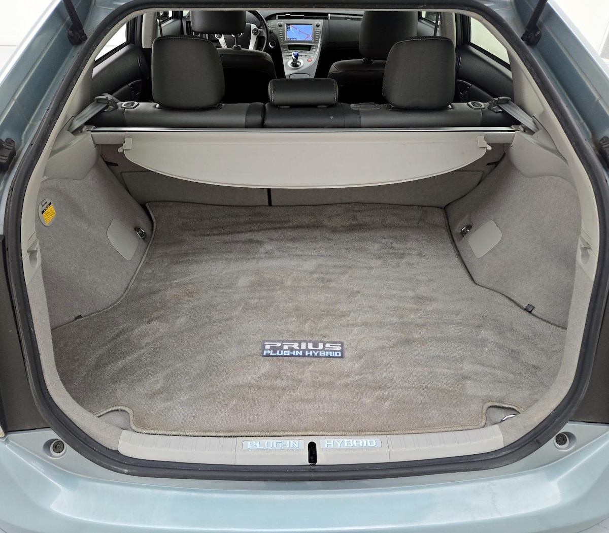 Trunk/Cargo (Seats Up)