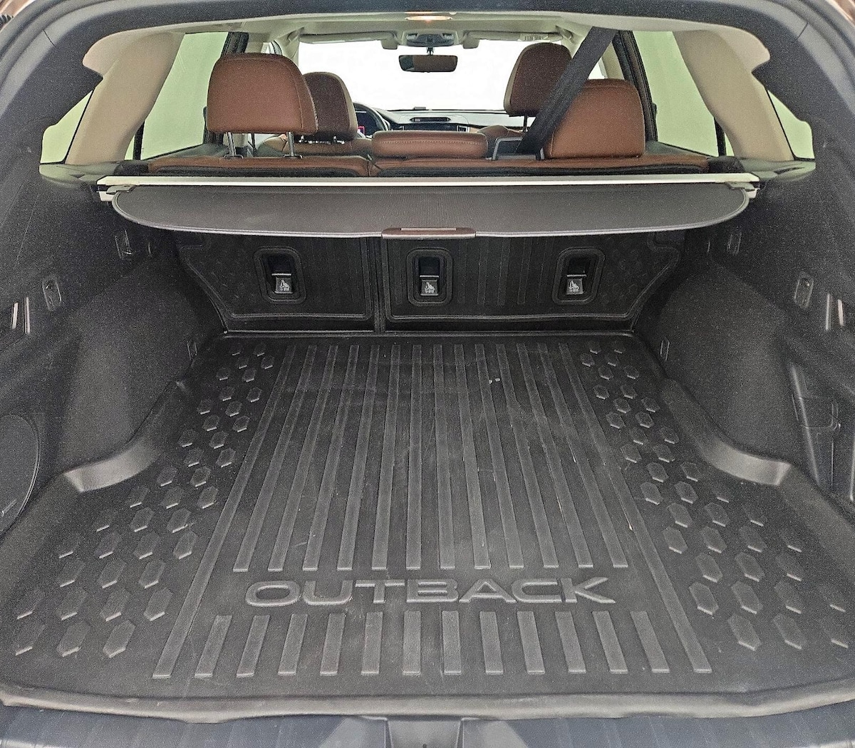 Trunk/Cargo (Seats Up)