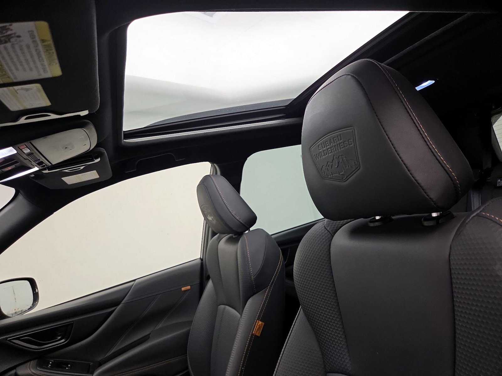 Sunroof(s) & Overhead Airbags