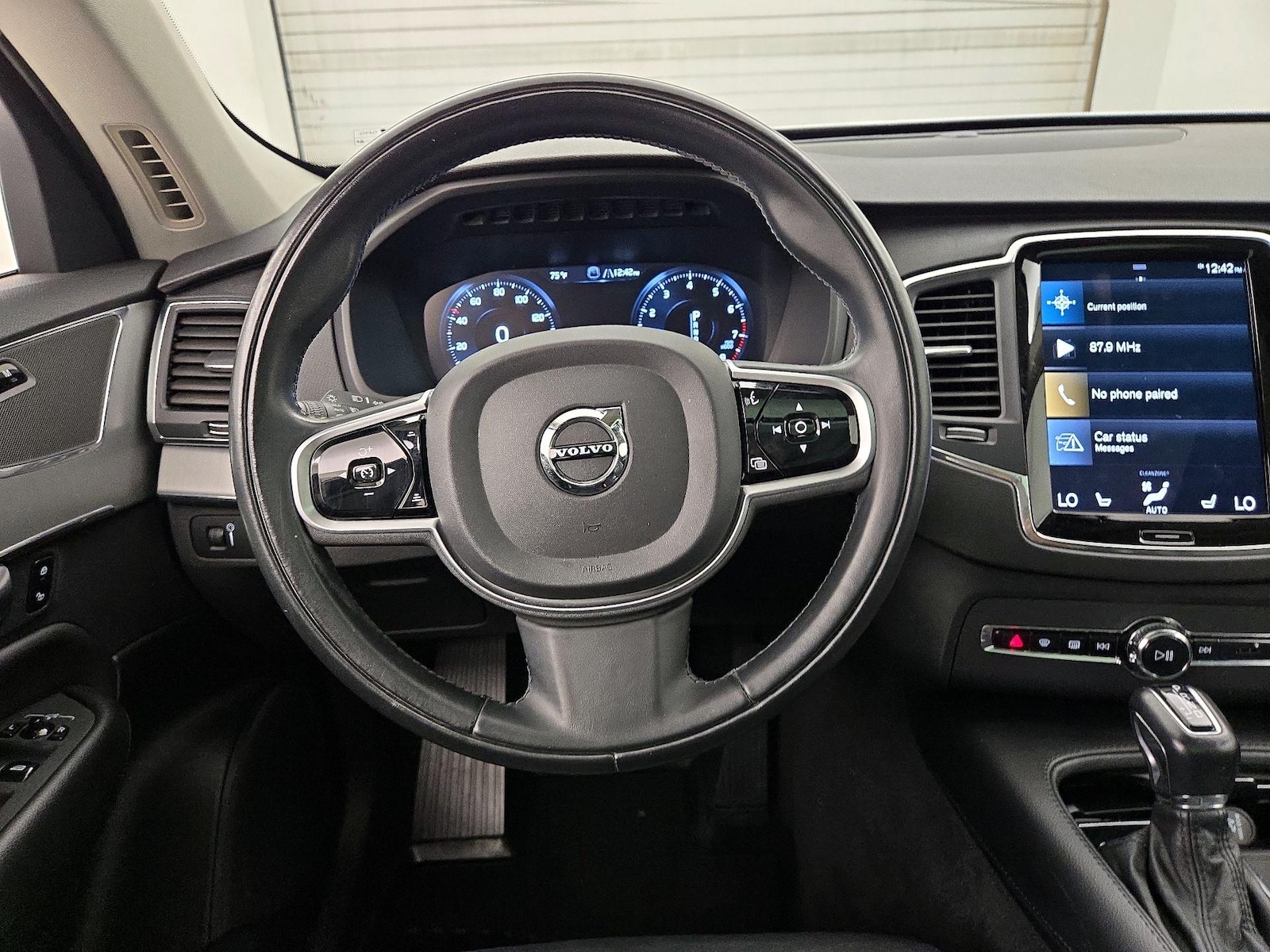 2021 Volvo XC90 Momentum - Photo 11