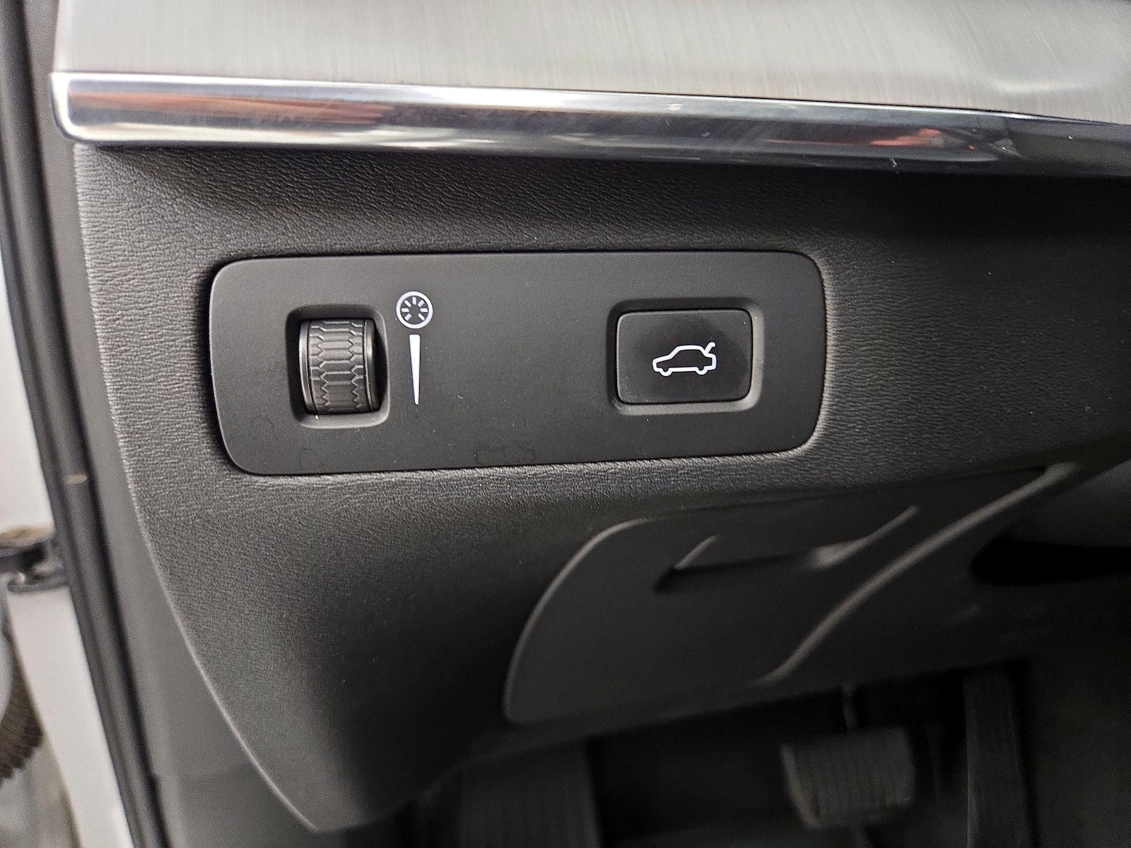 2021 Volvo XC90 Momentum - Photo 14