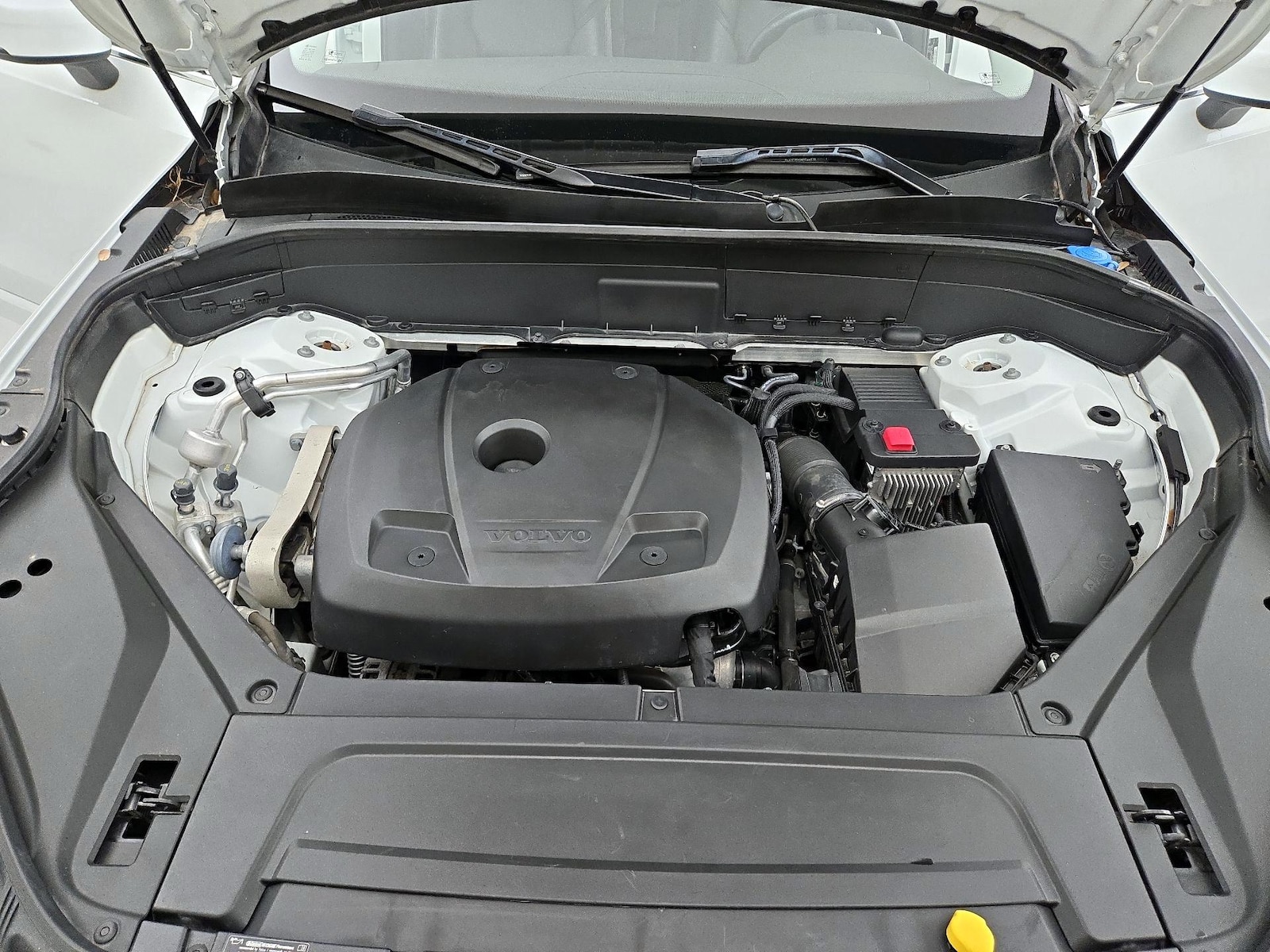 2021 Volvo XC90 Momentum - Photo 26