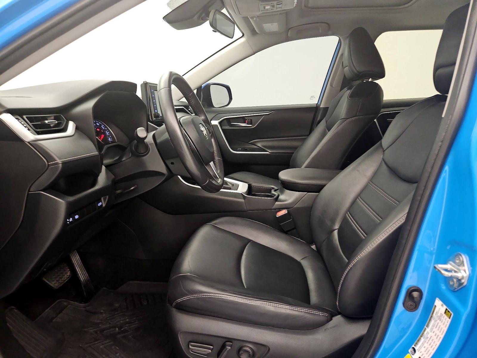 Power Seat(s) & Side Airbags