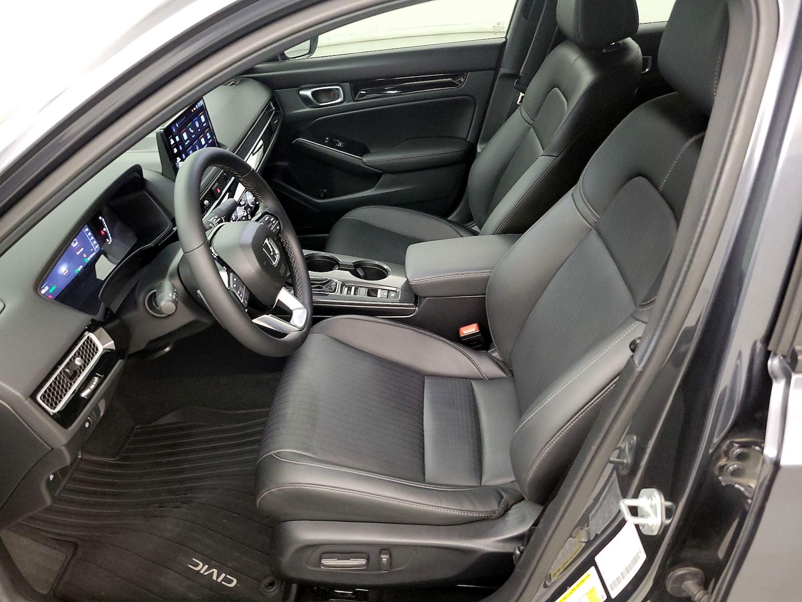 2026 Honda Civic Sport Touring - Photo 11