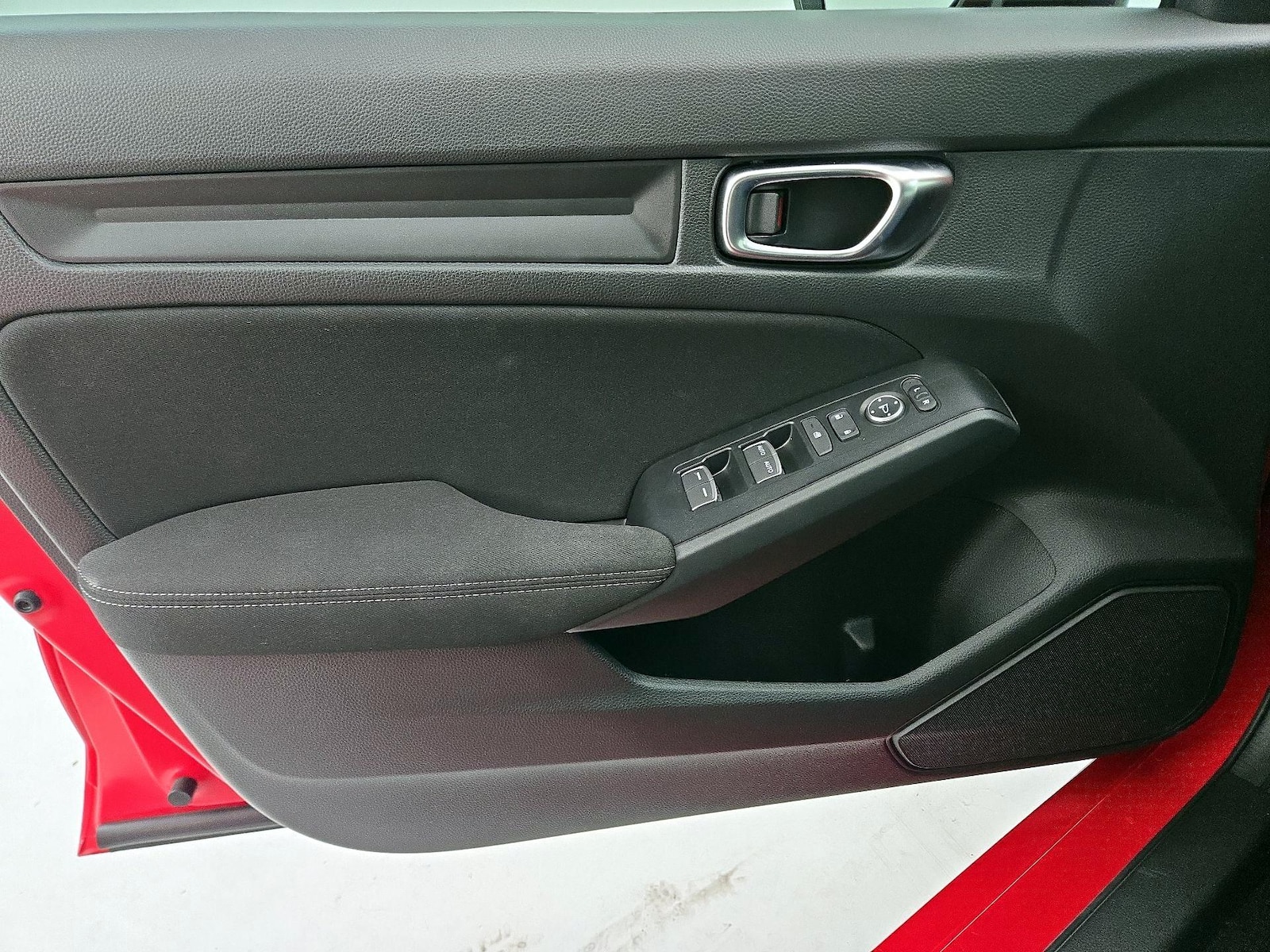 2026 Honda Civic Hatchback Sport - Photo 13
