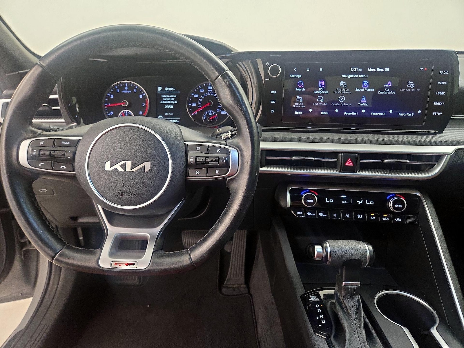Apple CarPlay® & Android Auto™