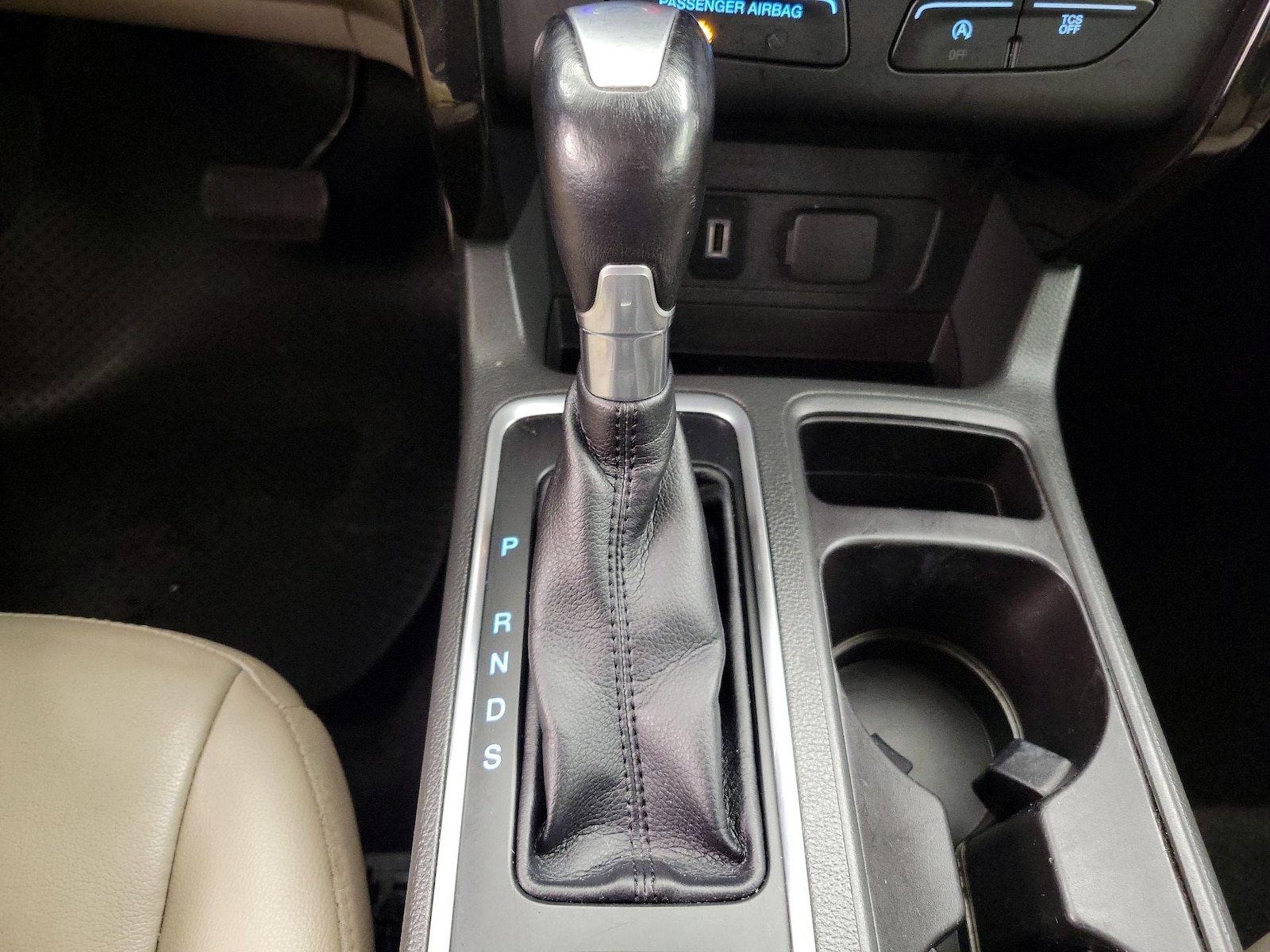 2017 Ford Escape Titanium - Photo 18