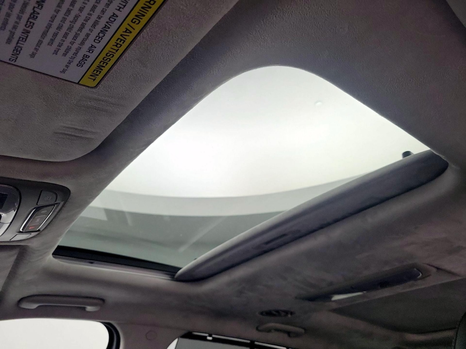 Sunroof(s) & Skylight(s)