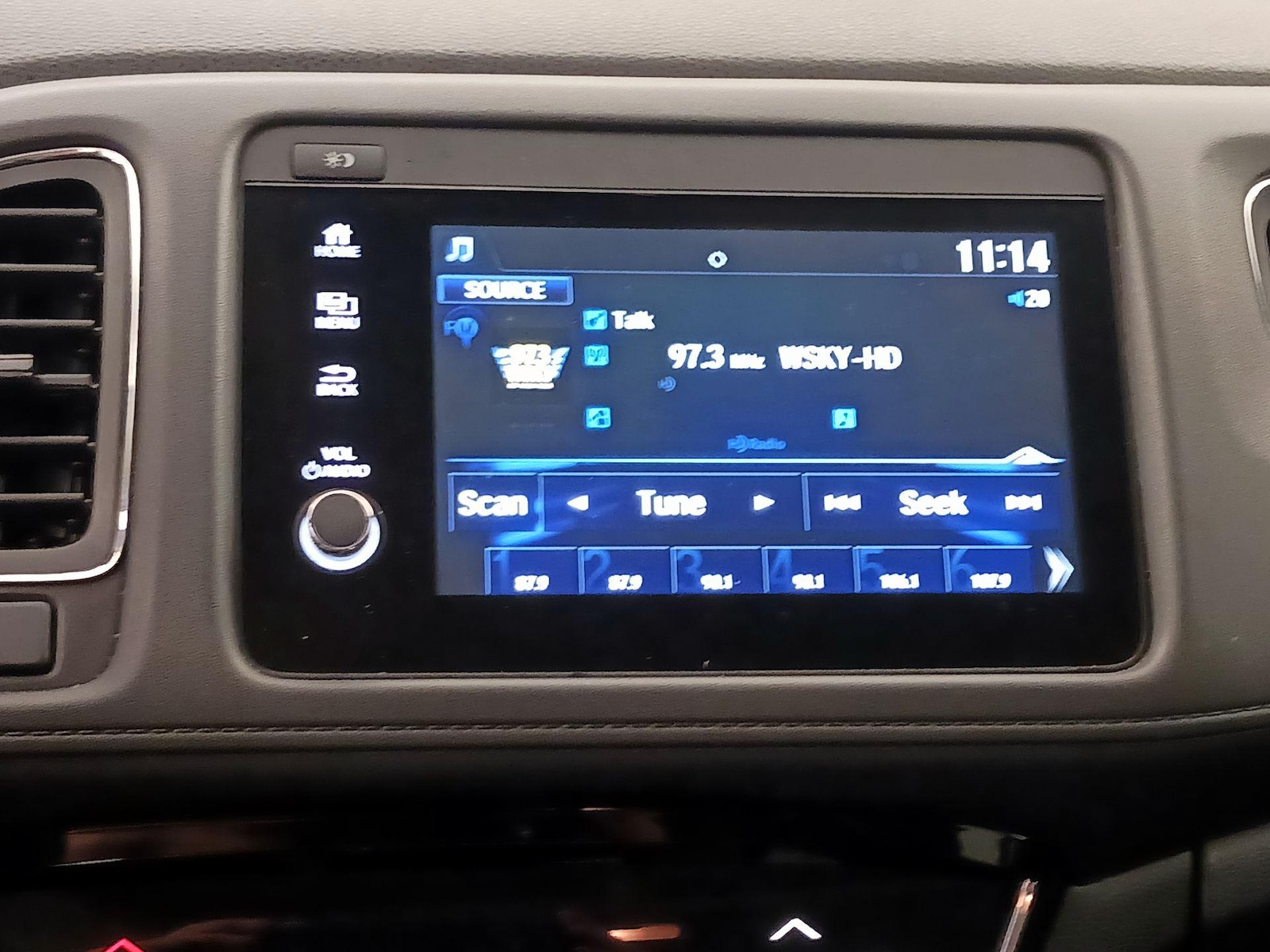 2021 Honda HR-V EX-L - Photo 16