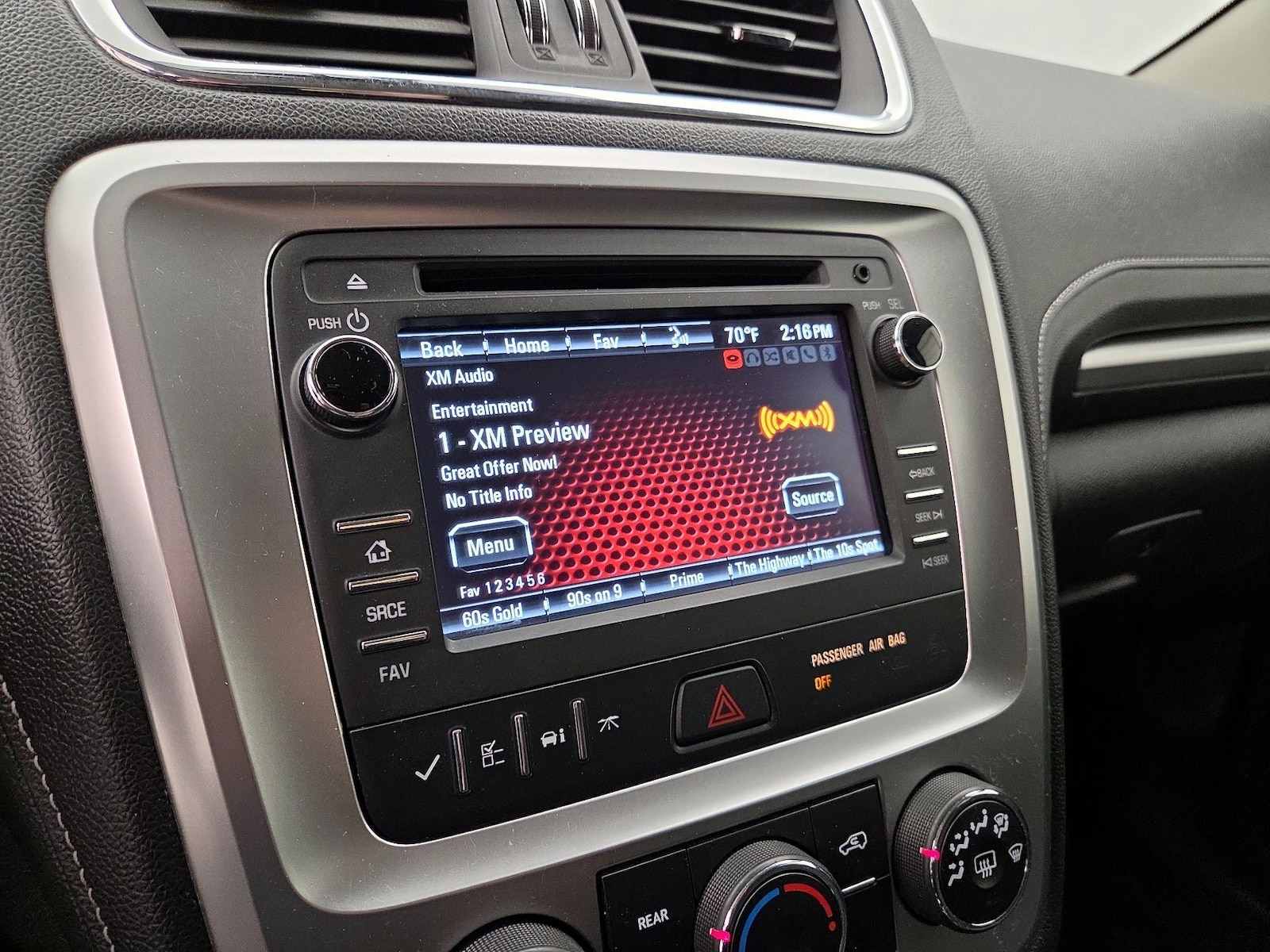 2016 GMC Acadia SLE-2 - Photo 16