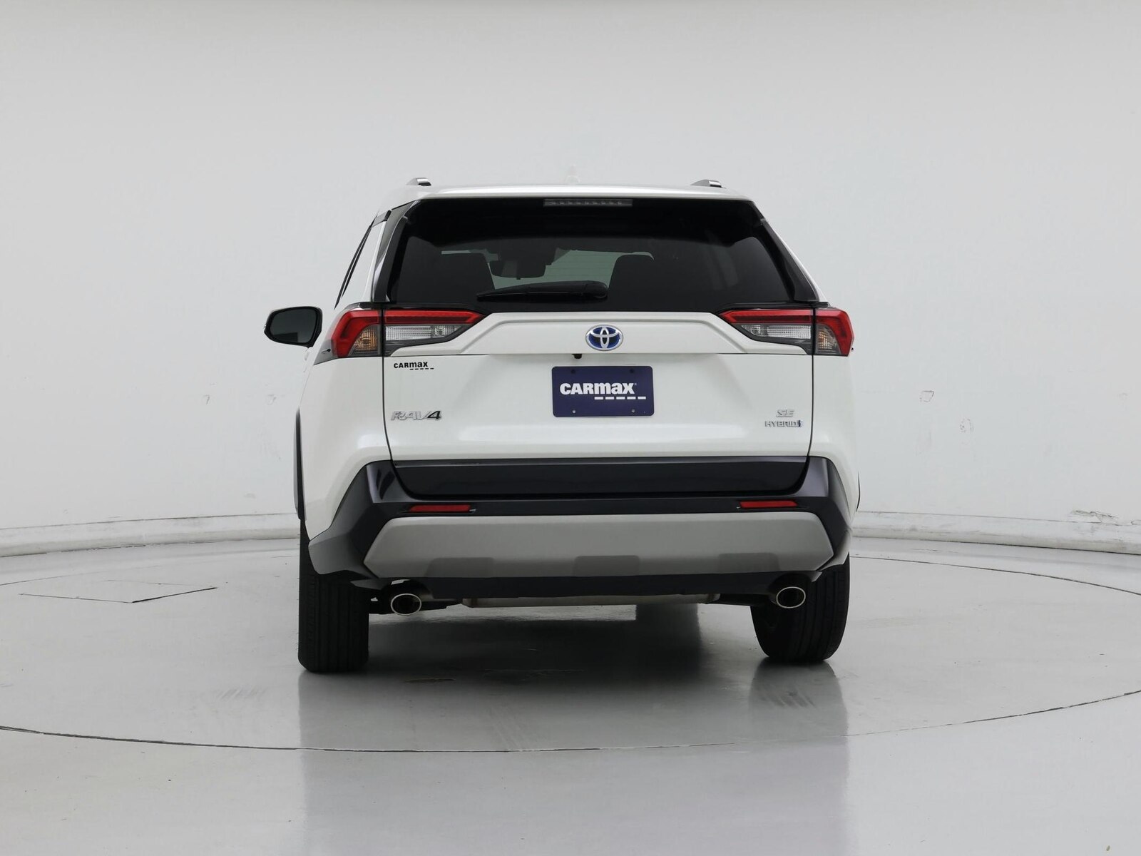 2022 Toyota RAV4 SE - Photo 7