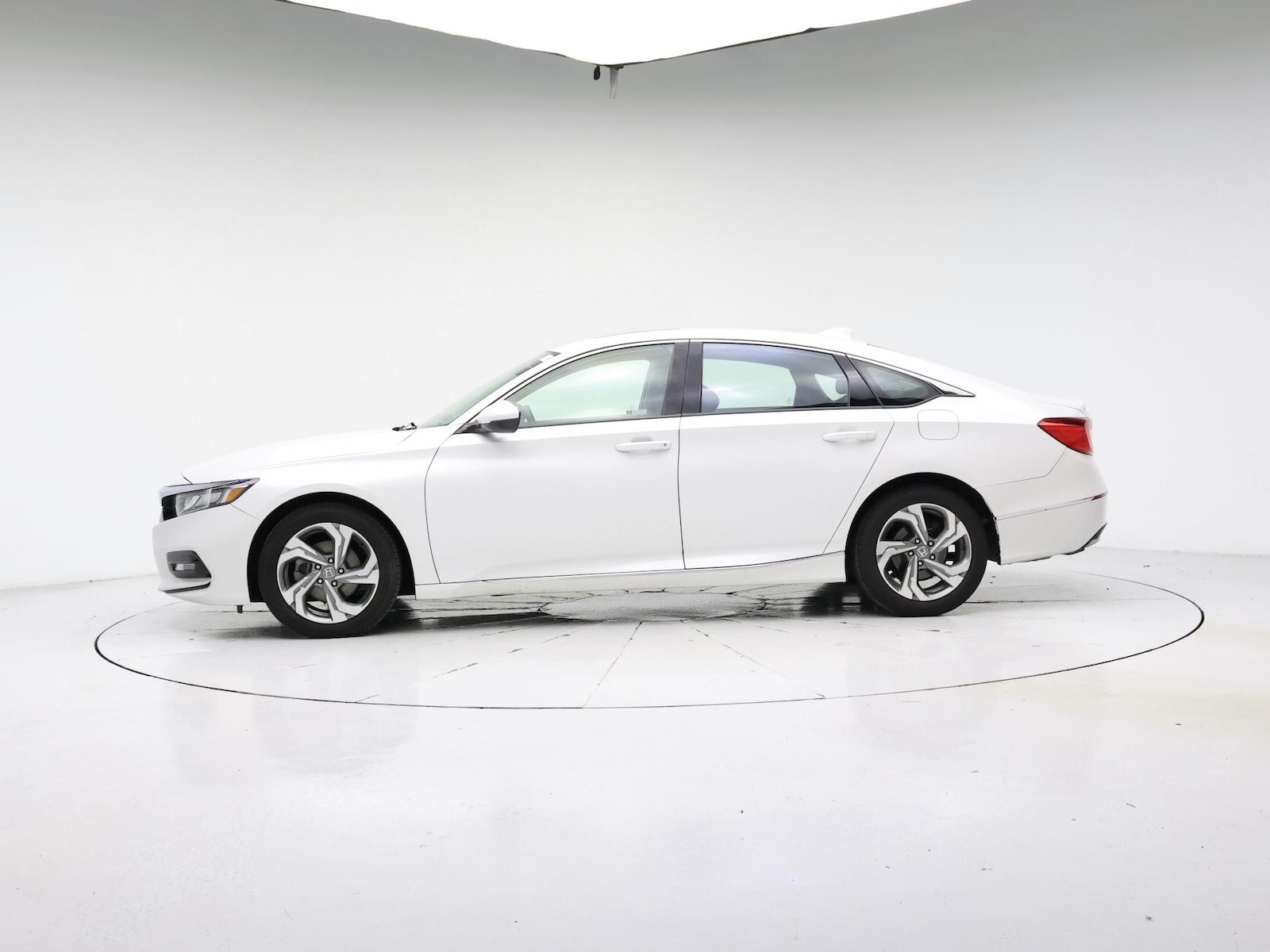 2018 Honda Accord EX-L - Photo 4
