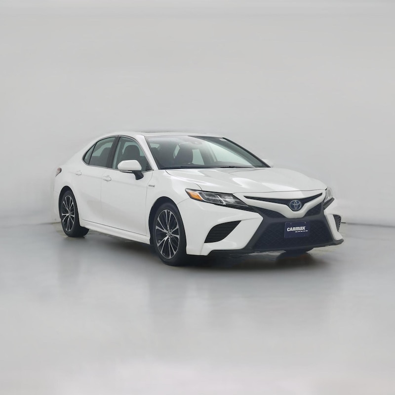 2019 Toyota Camry Hybrid SE
