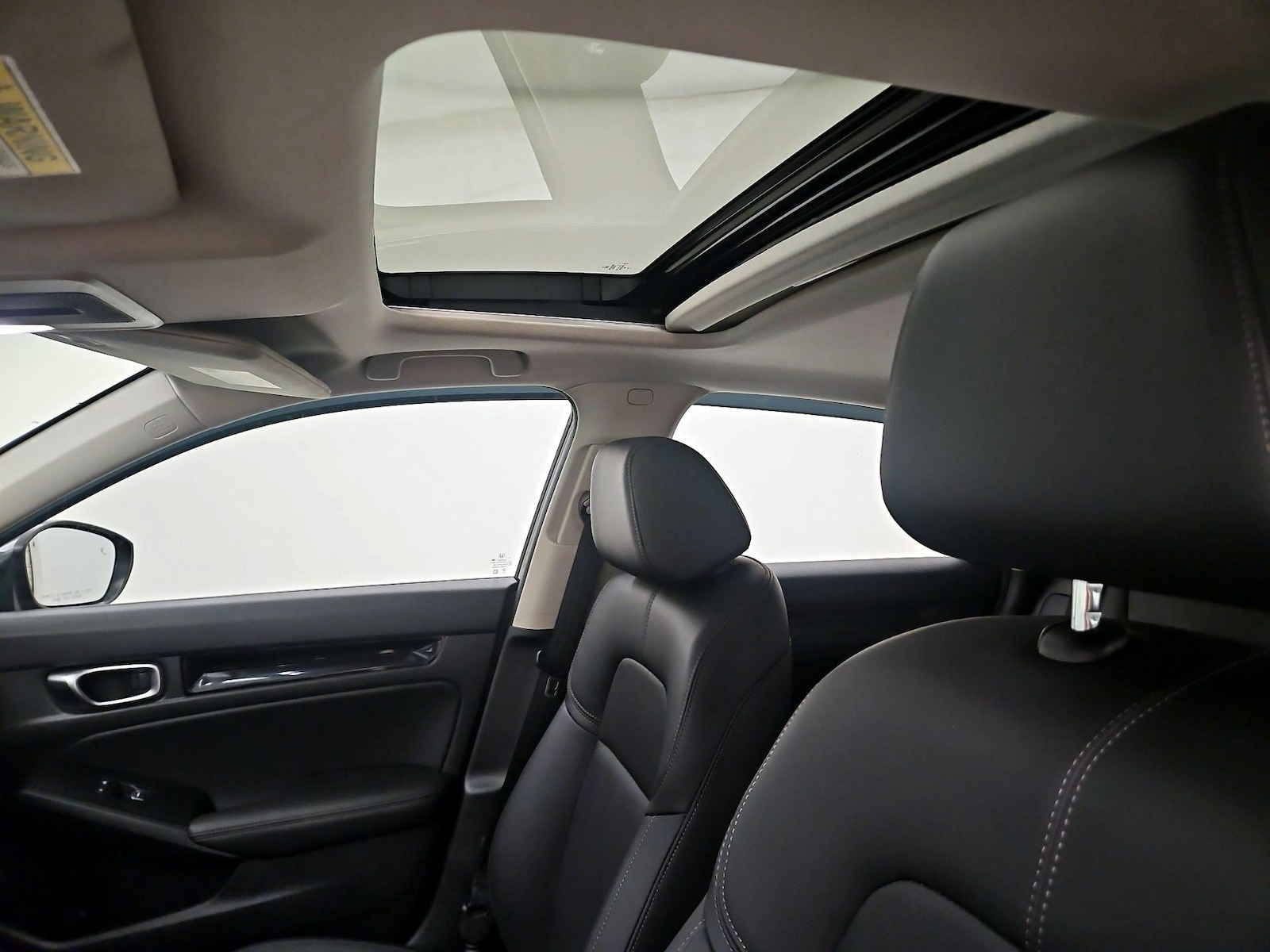 2024 Honda Civic Hatchback EX-L - Photo 19